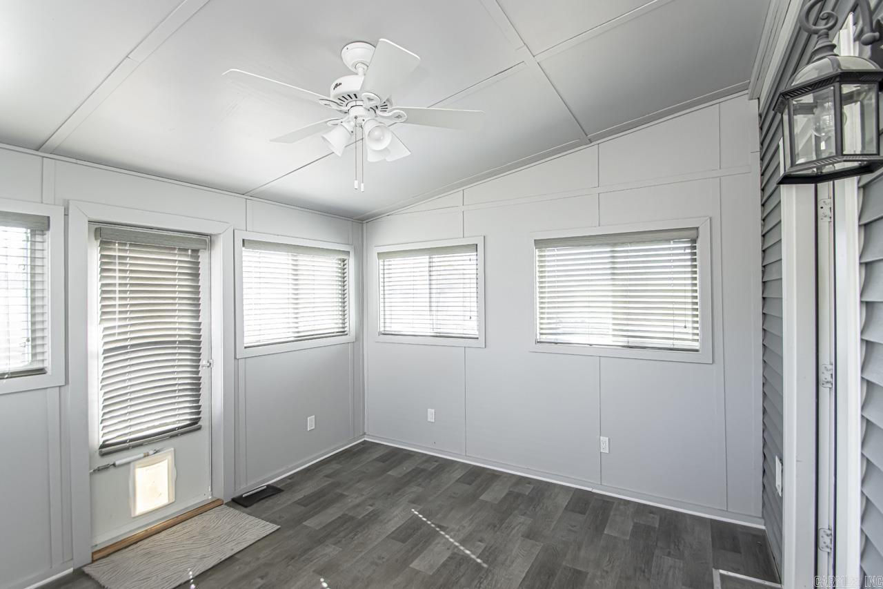 RICHLAND HILLS - Residential