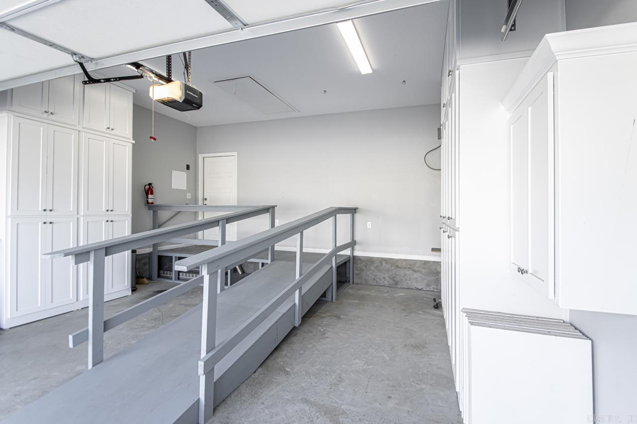 RICHLAND HILLS - Residential