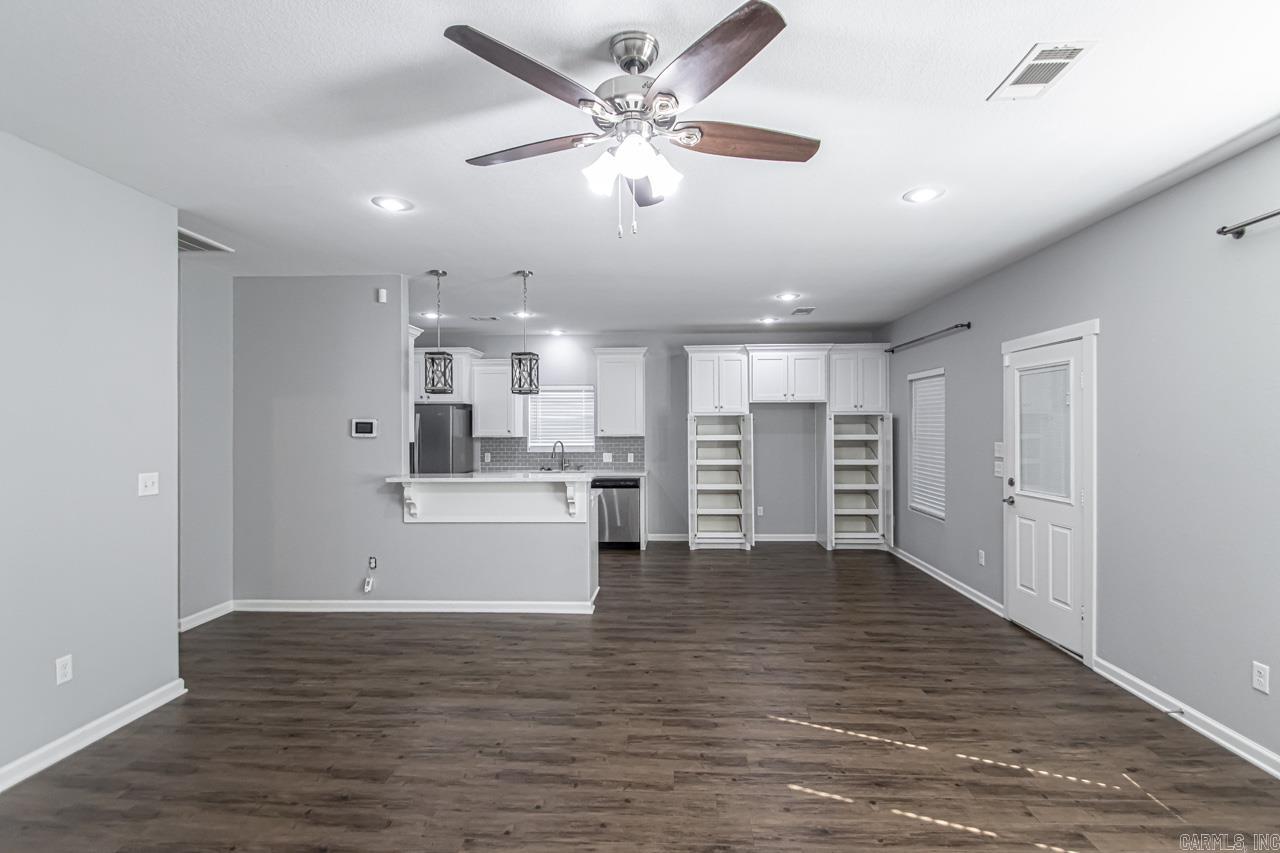 RICHLAND HILLS - Residential