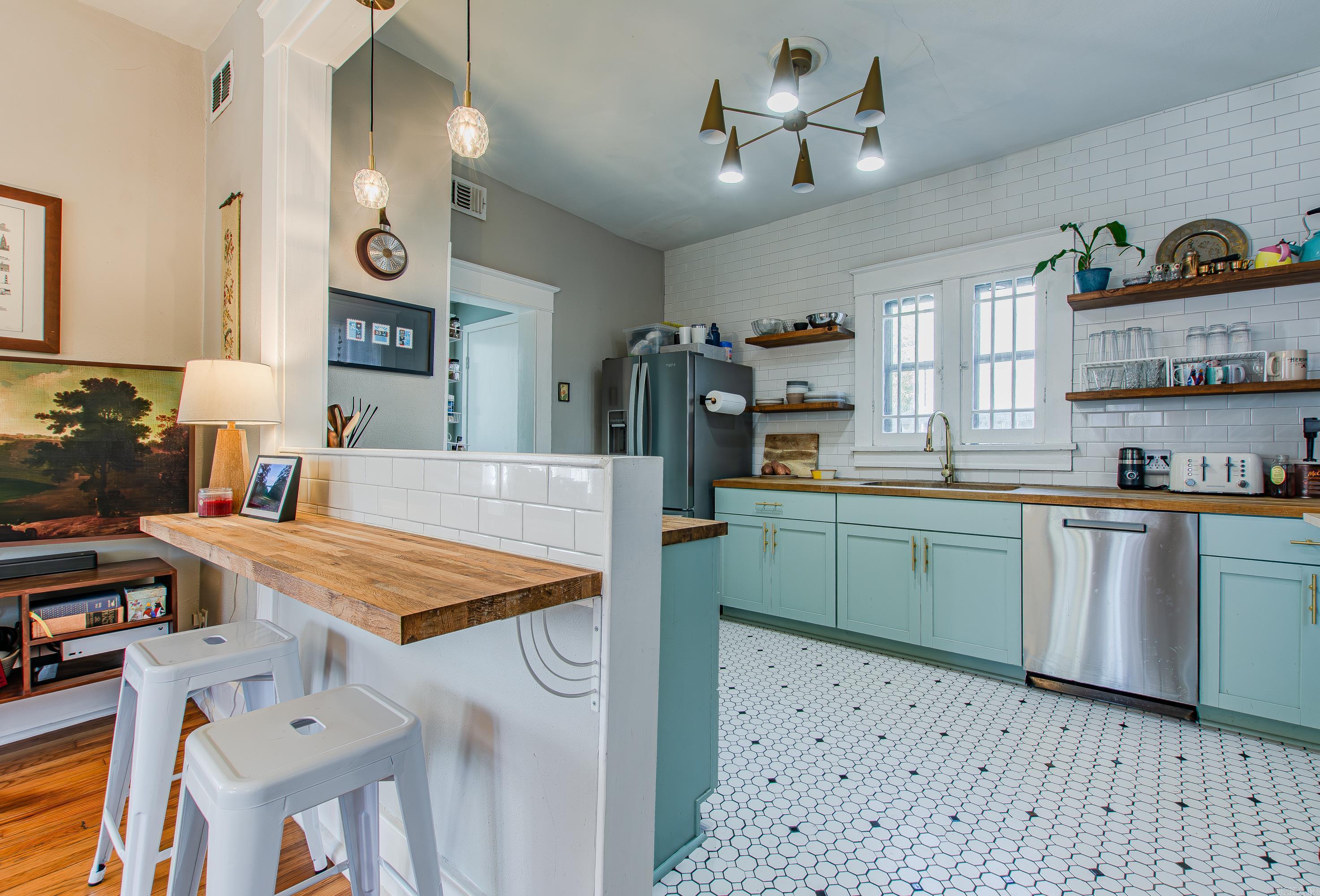 Governors Mansion - Residential