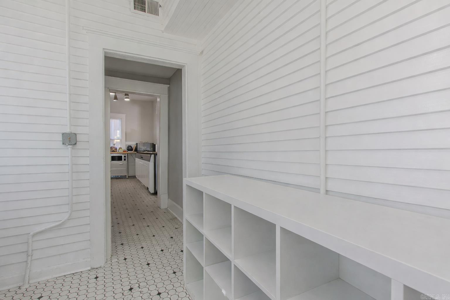 Governors Mansion - Residential