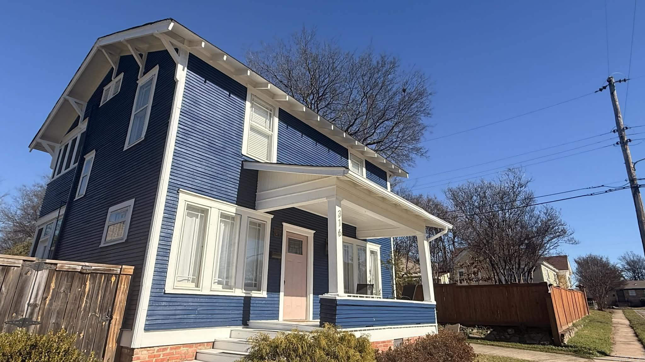 Governors Mansion - Residential