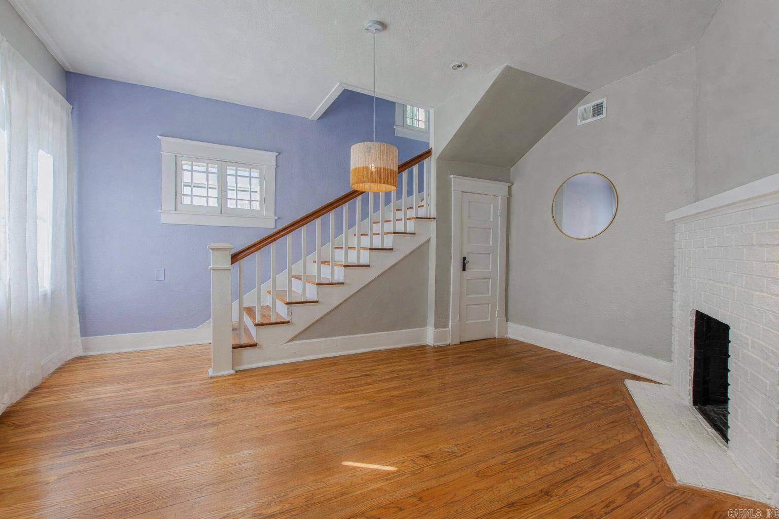 Governors Mansion - Residential