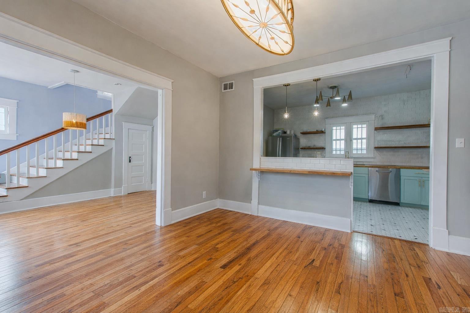 Governors Mansion - Residential