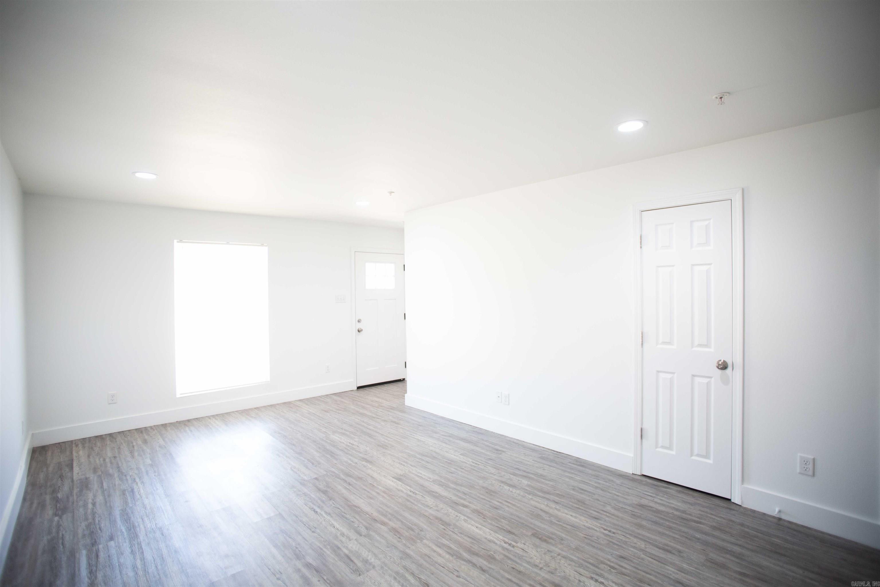 Sanford Amended - Residential Lease