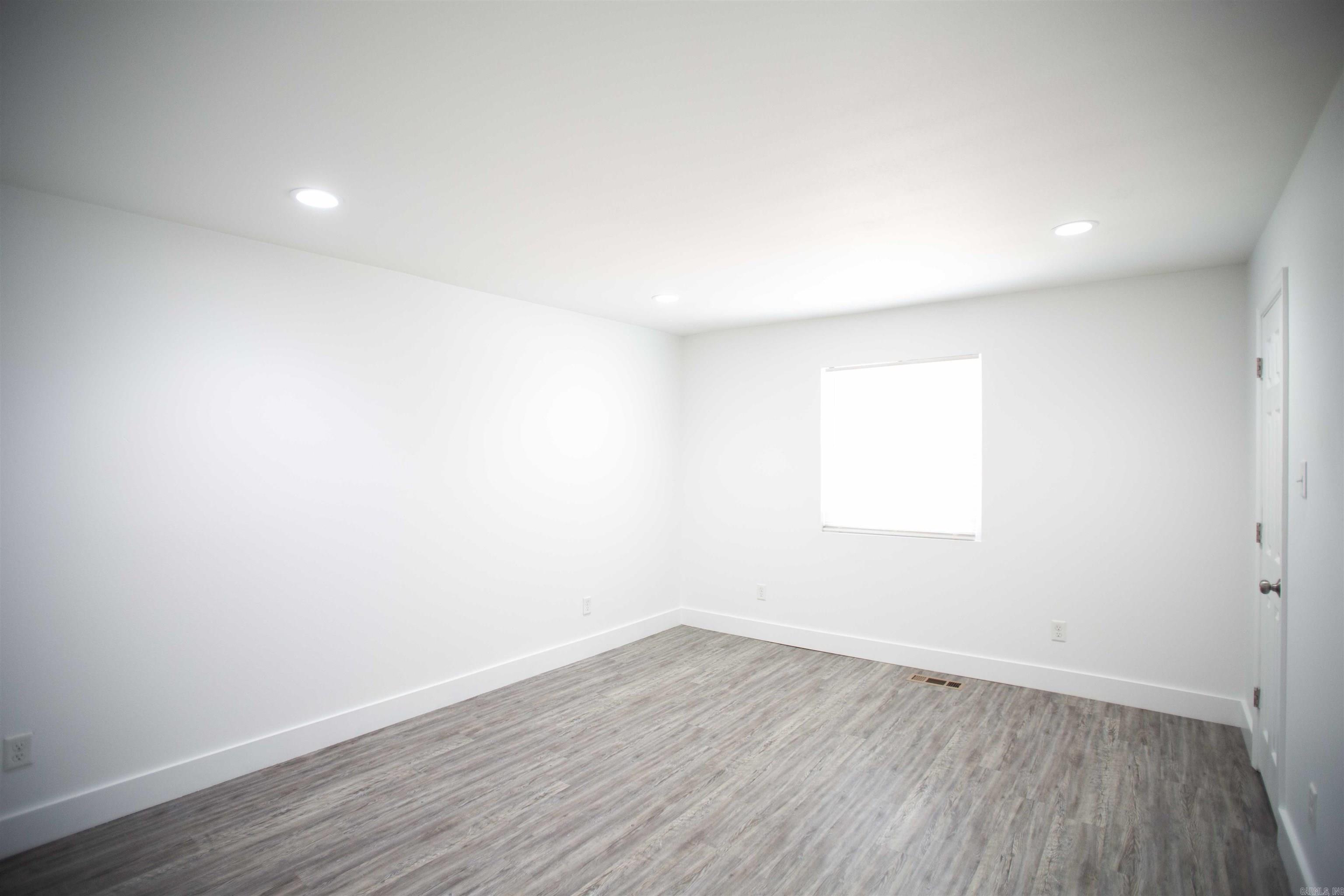 Sanford Amended - Residential Lease