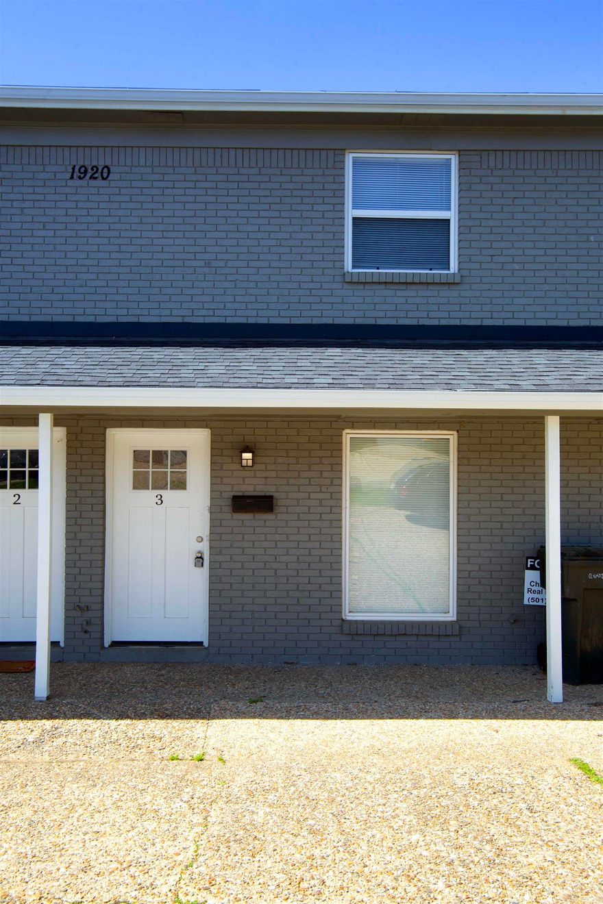 Newly remodeled 2BD/1.5BA townhouse in Little Rock that is waiting for you to call home. Spacious living area that leads to the eat-in-kitchen ideal for enjoying time with family or friends in or out of the kitchen. Luxury vinyl flooring and sleek granite countertops. Private backyard area ideal for enjoying outdoor time. Water is included. Renter's insurance is a requirement on this property. This property is managed by Hoffman Team so beware of scammers - we will never ask you to Cashapp us money. The lease for this property is for 18 months to 2 years with a 3% increase after the first year. Income must be 3x the amount of rent. Deposit, first month’s rent, and the $50 administration fee due before move in. This property does not accept section 8. <a href="https://showmojo.com/l/643d8db001">Schedule a Showing Online</a>