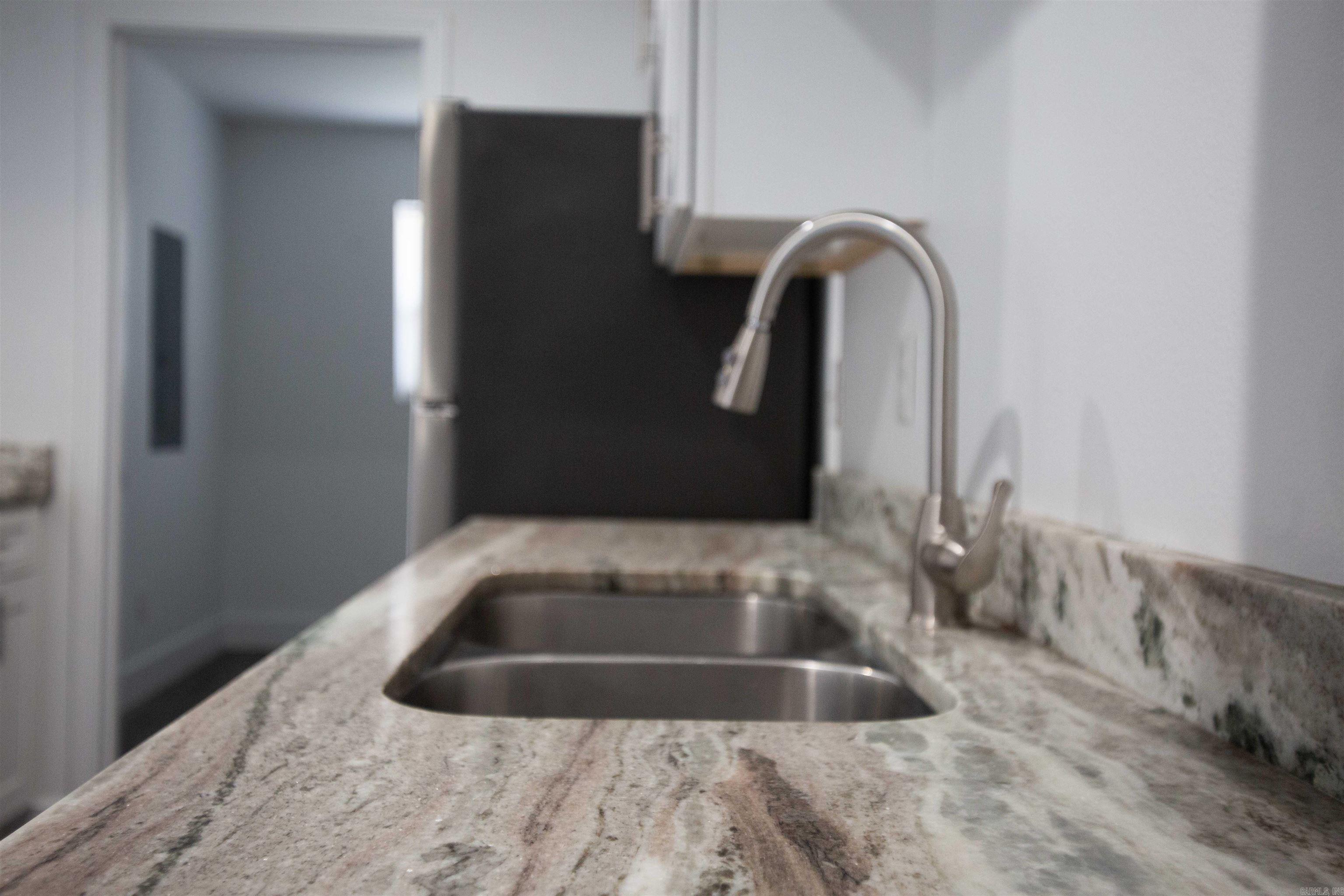 Sanford Amended - Residential Lease