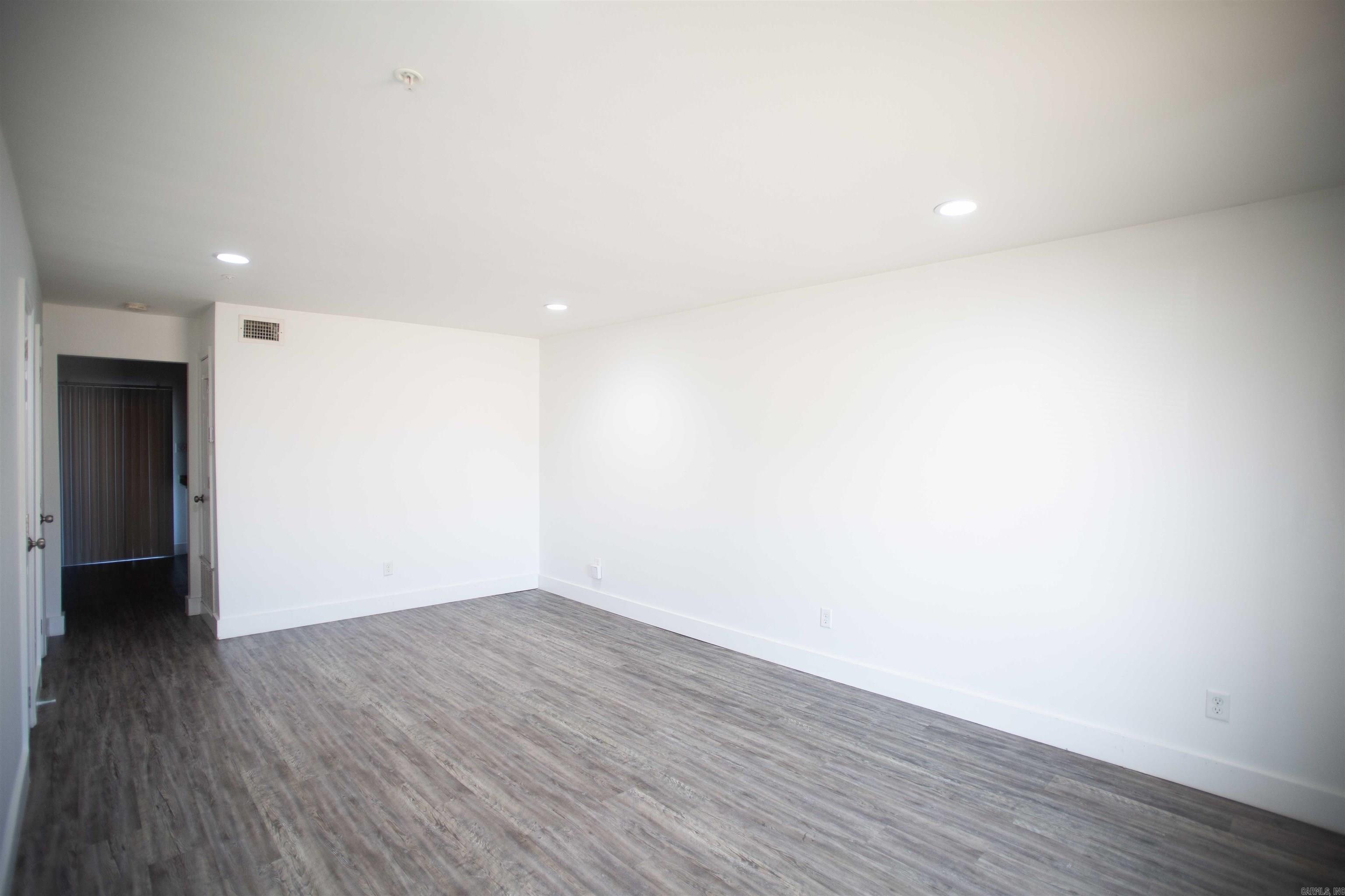 Sanford Amended - Residential Lease