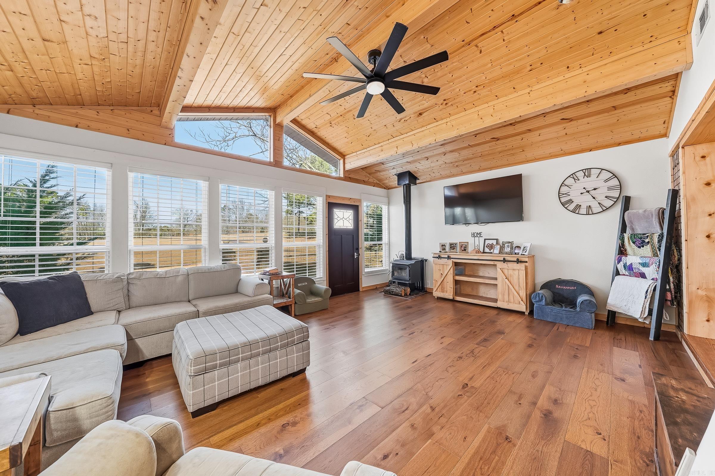 Metes & Bounds - Residential