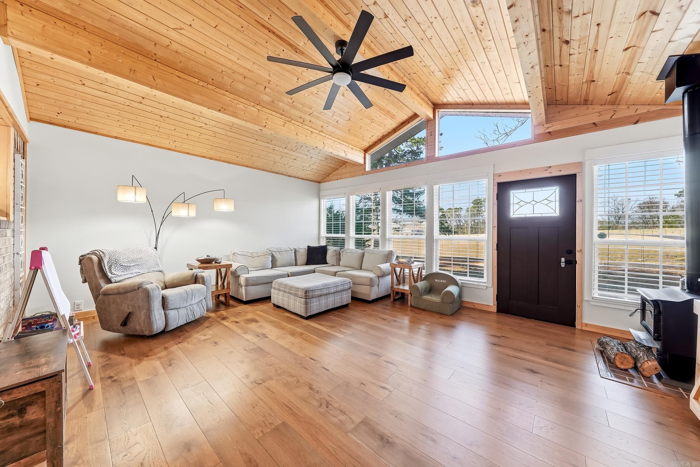 Metes & Bounds - Residential