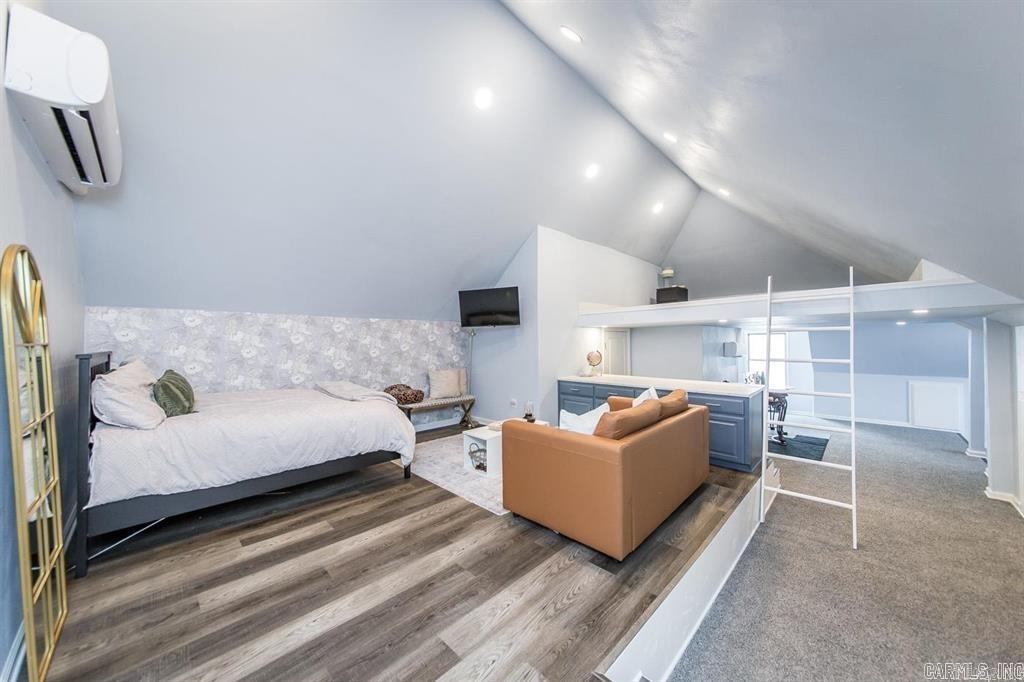 WOODRUFF VALLEY ADDN - Residential