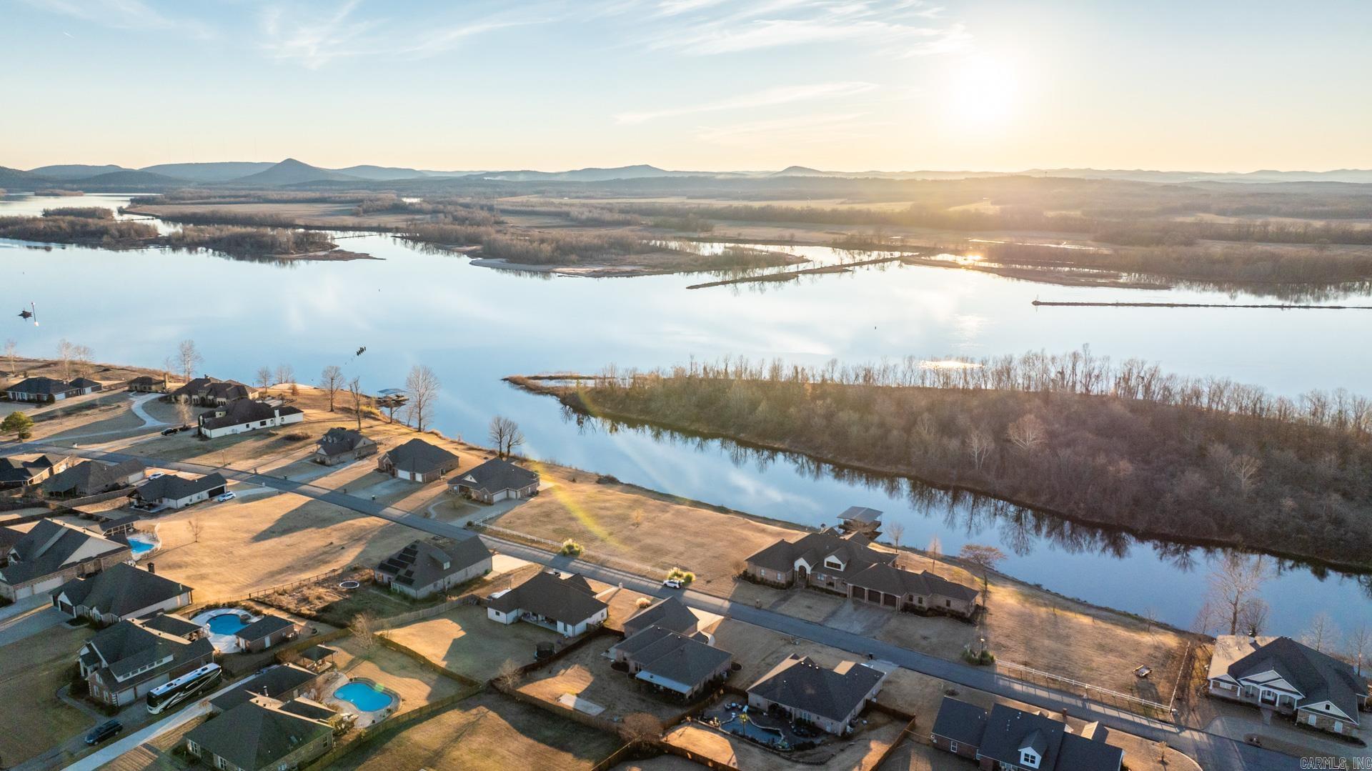 The River Plantation - Residential