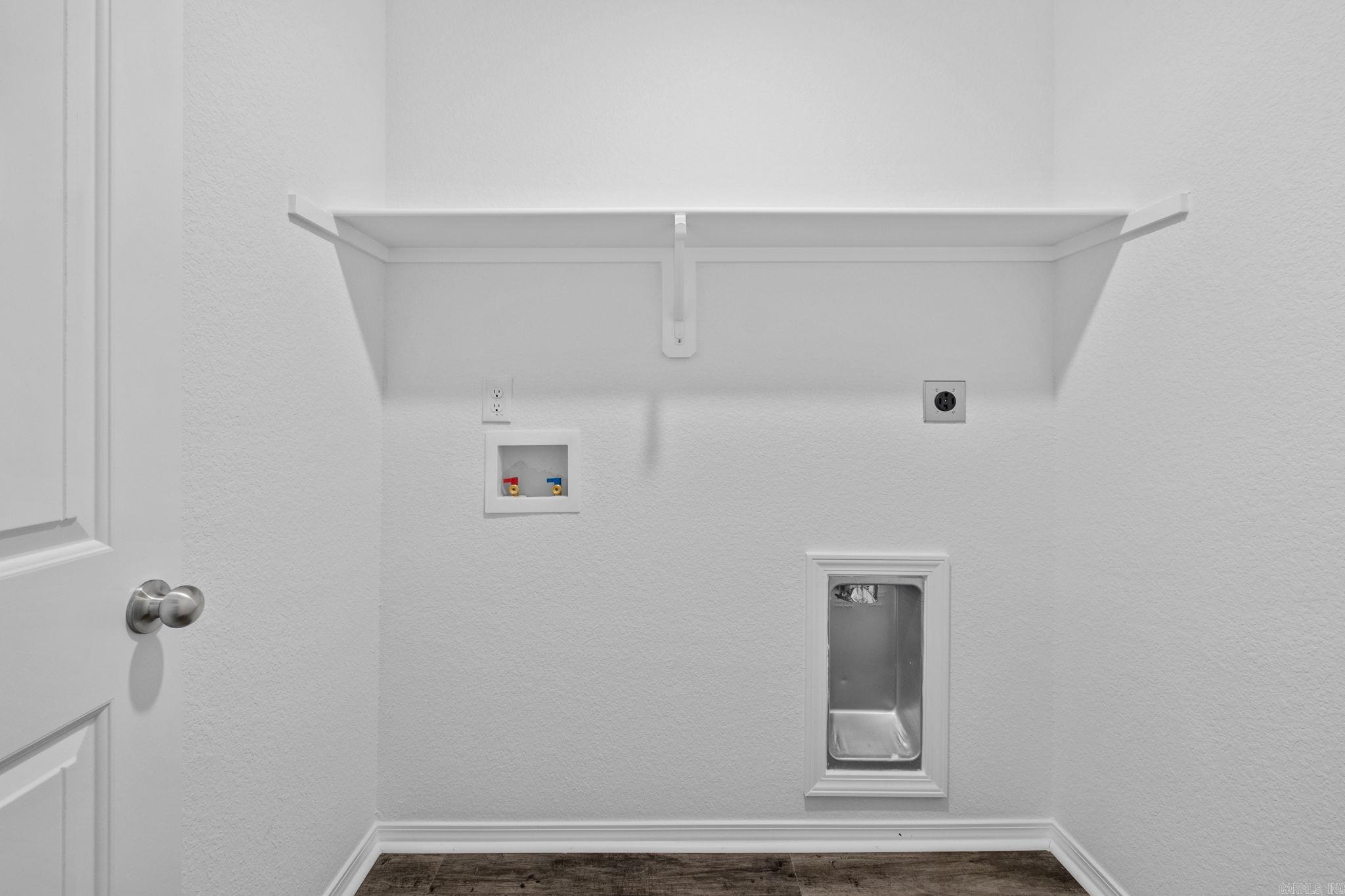 STAGECOACH MEADOWS - Residential