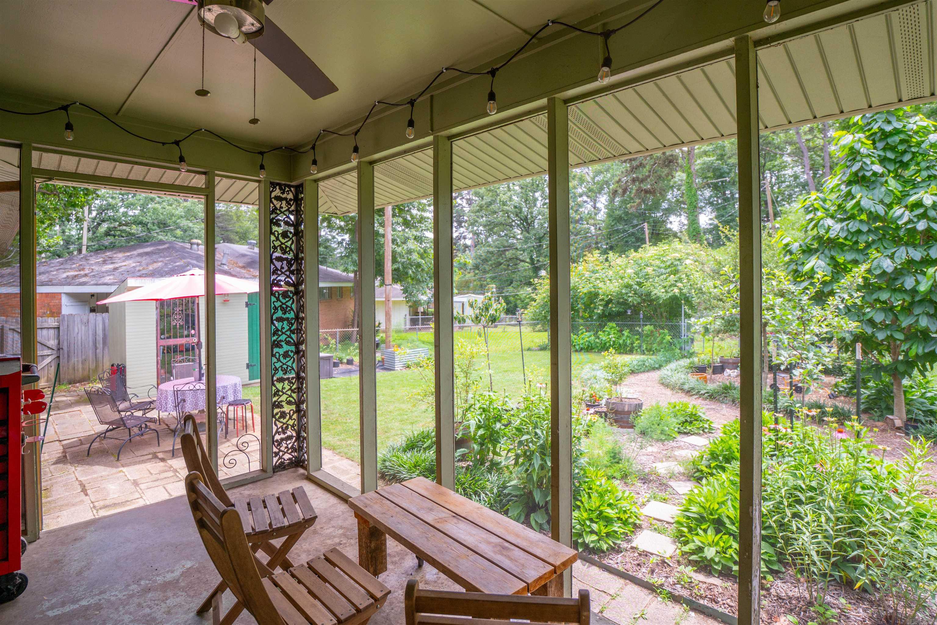 BROADMOOR ADD - Residential
