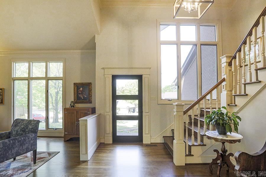 LONGLEA - Residential