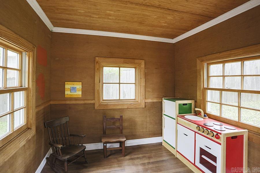 LONGLEA - Residential