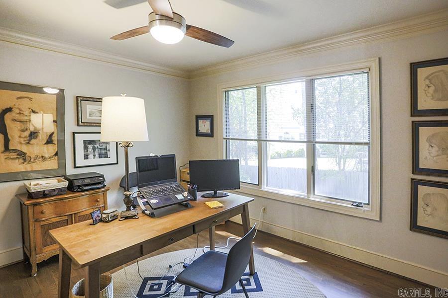 LONGLEA - Residential