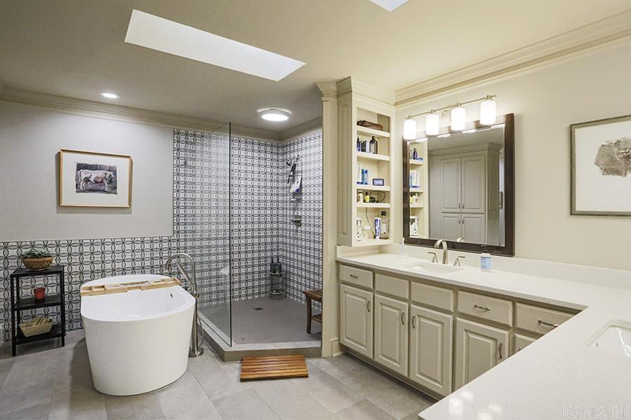 LONGLEA - Residential