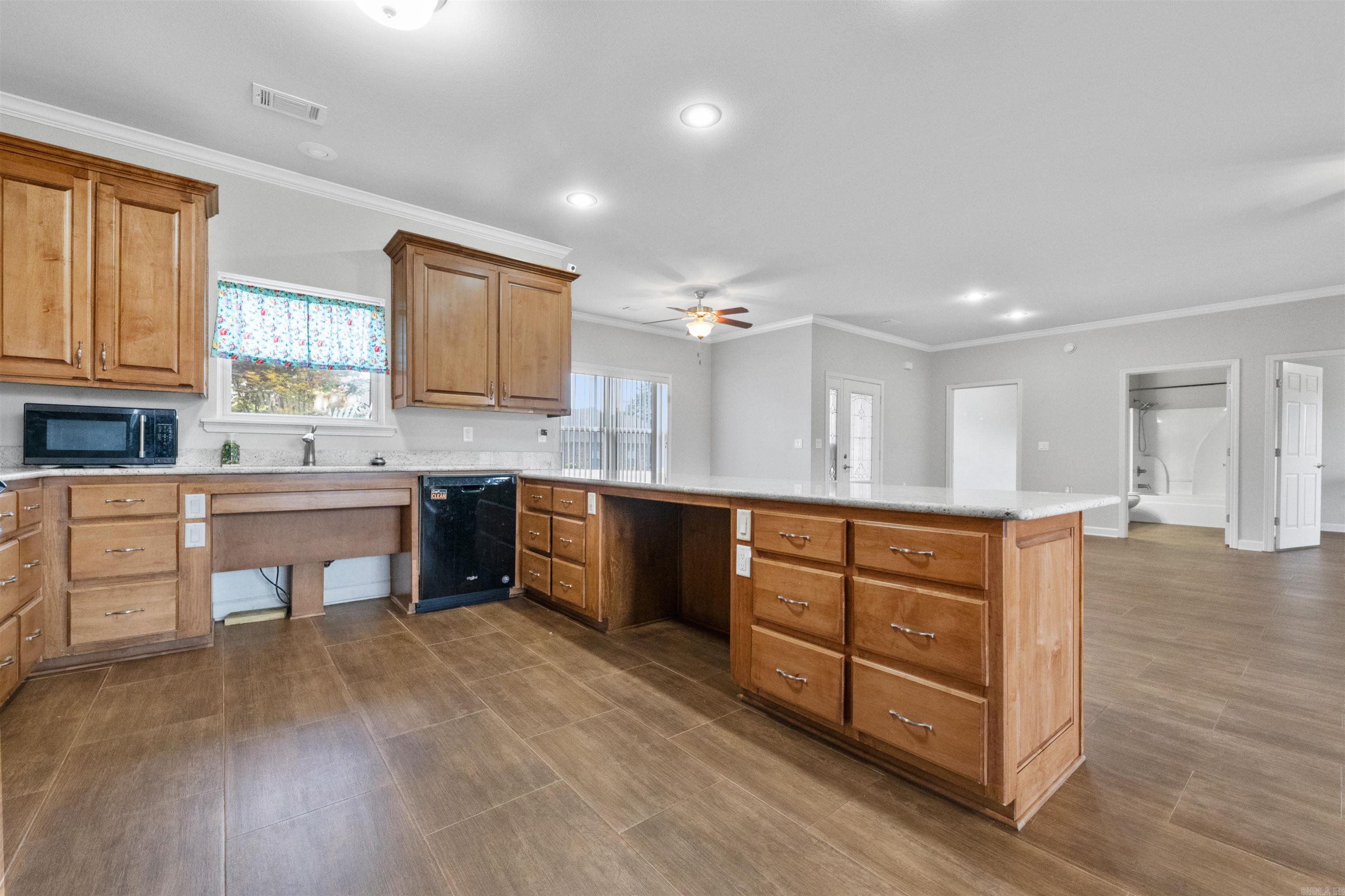 SHADOW CREEK - Residential