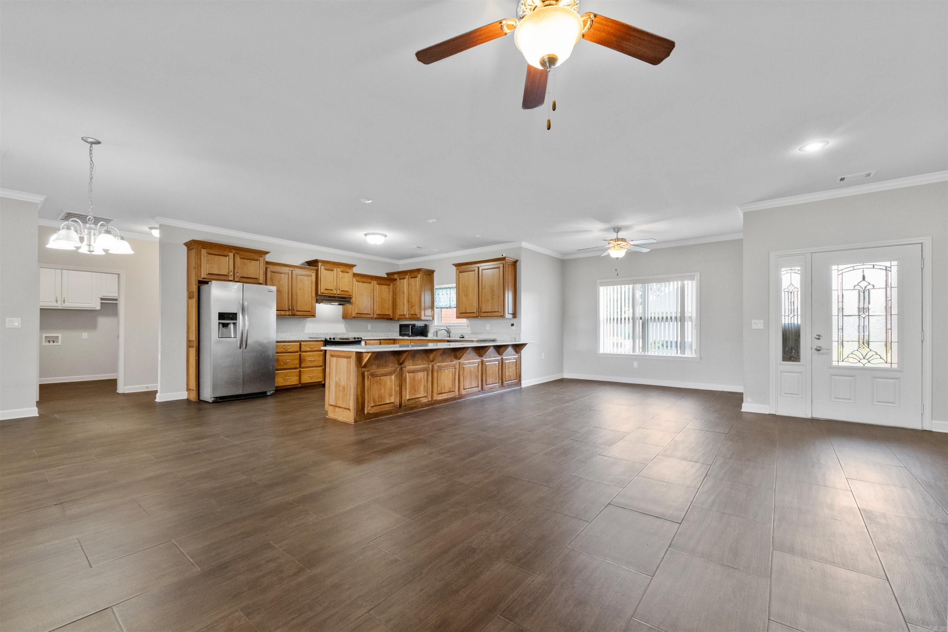 SHADOW CREEK - Residential