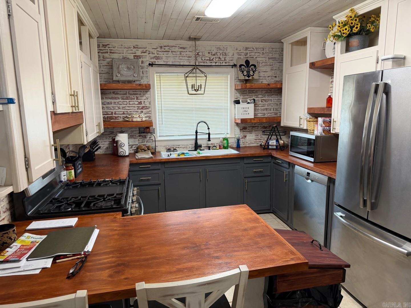 ADAMS, CC, ADDITION - Residential