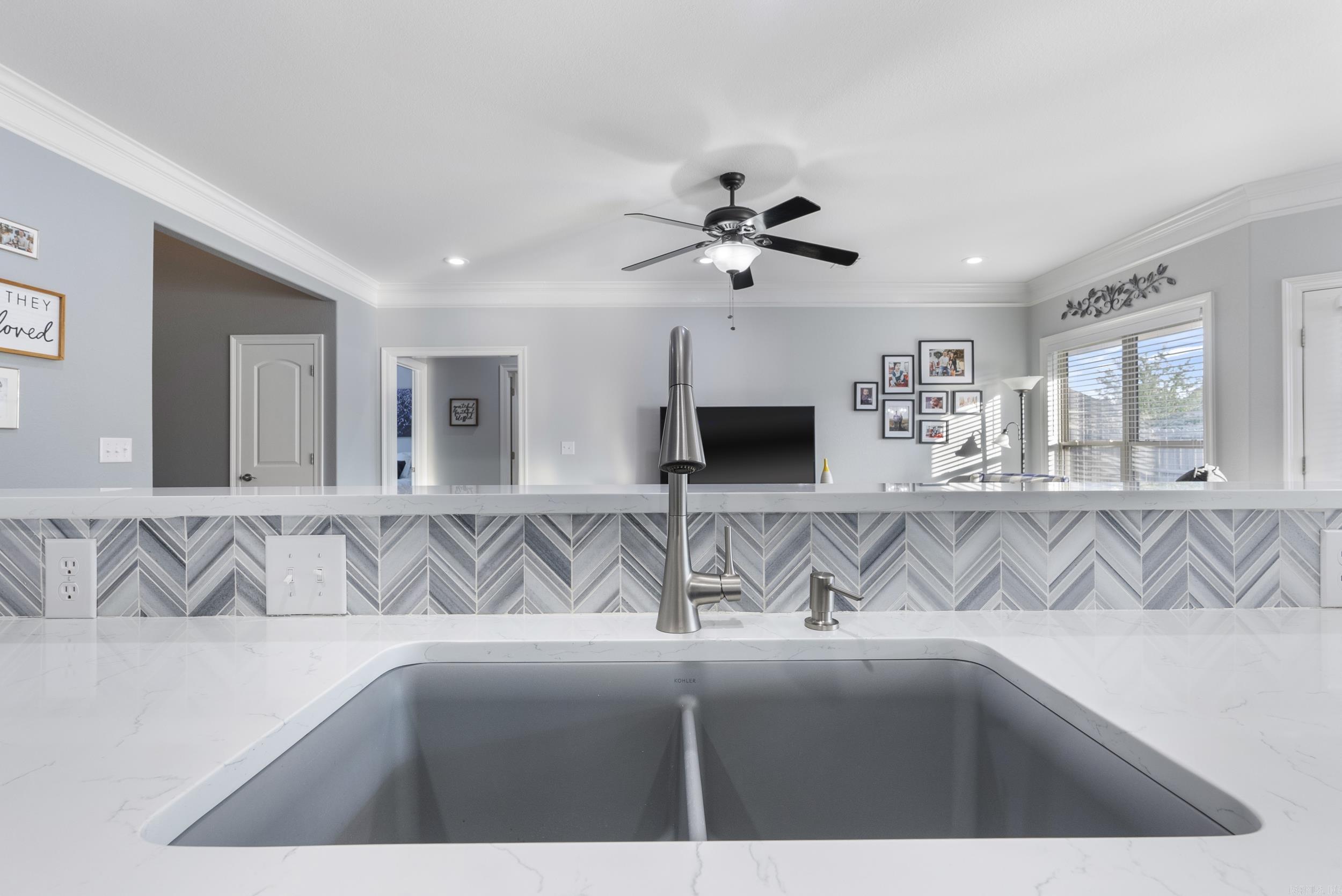 COLONY WEST ADDN - Residential