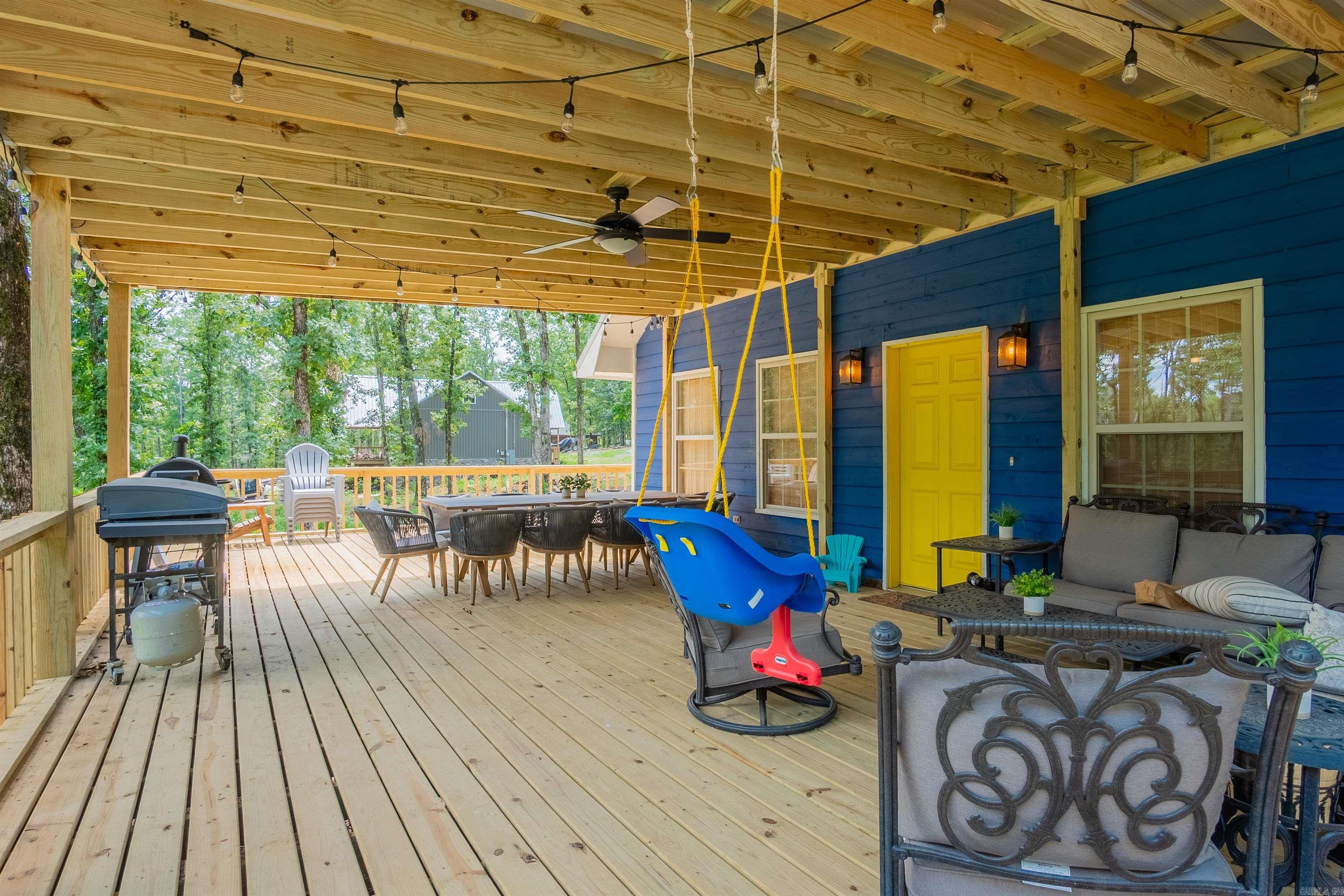 TIMBER LAKE - Residential