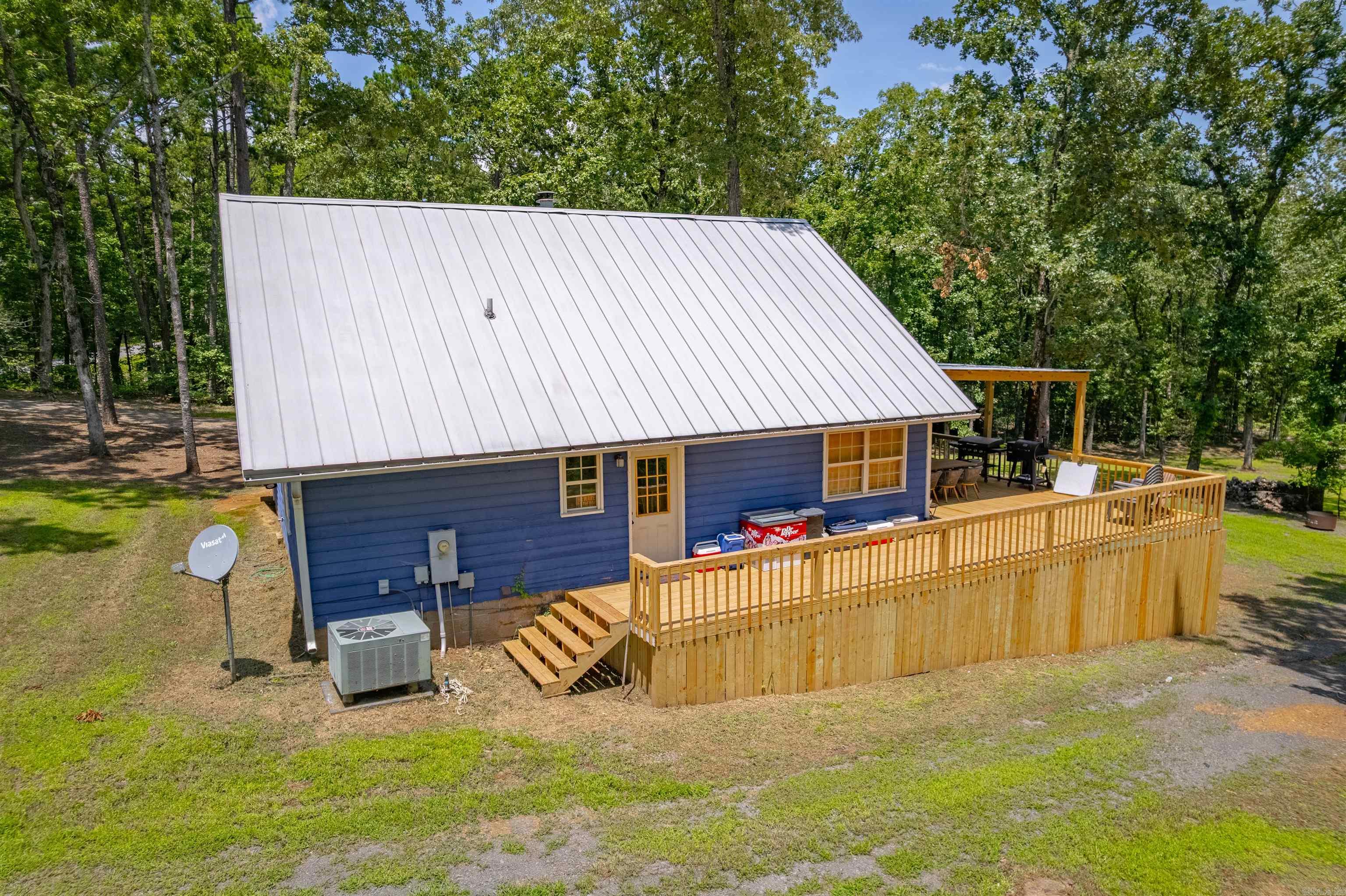 TIMBER LAKE - Residential