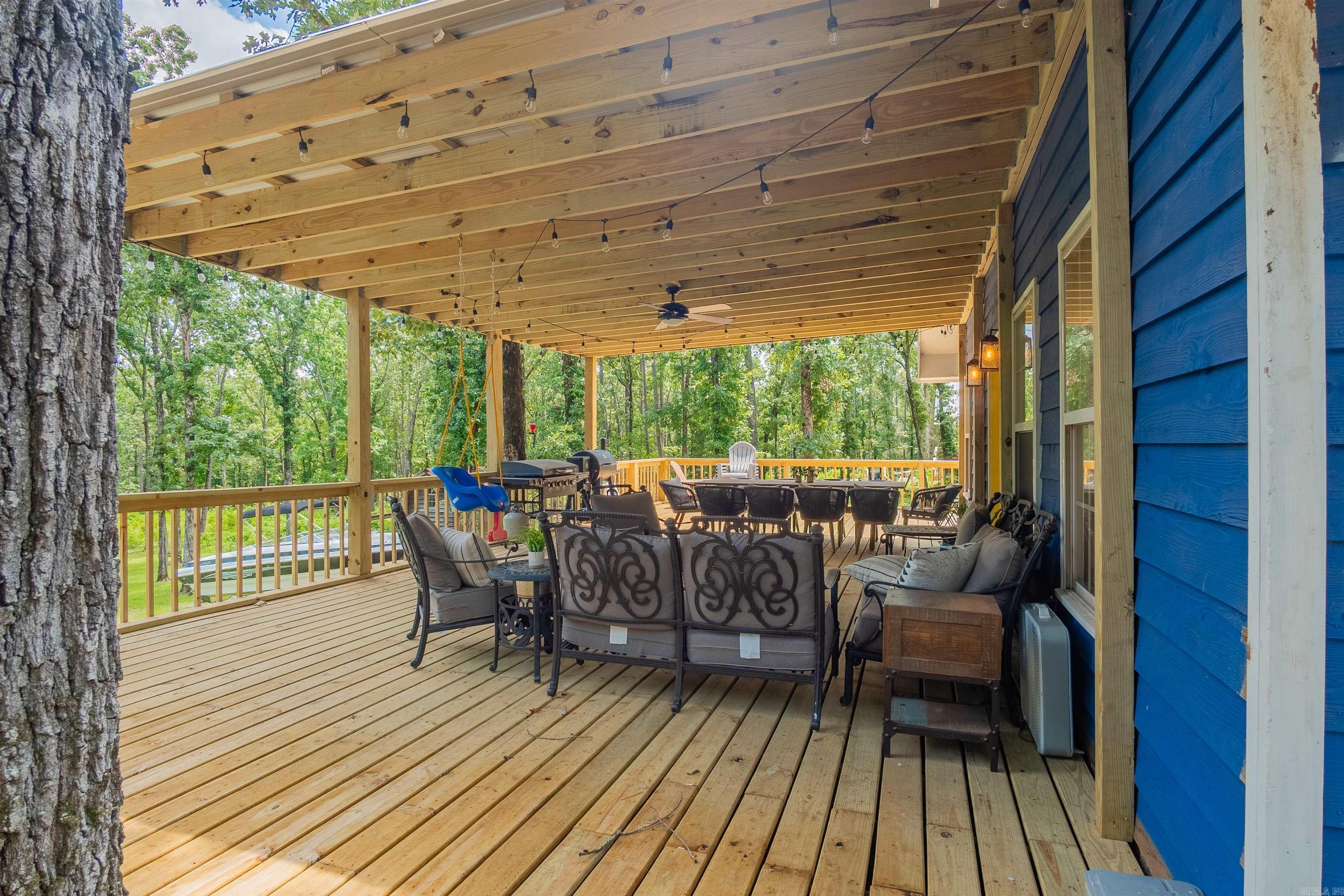 TIMBER LAKE - Residential