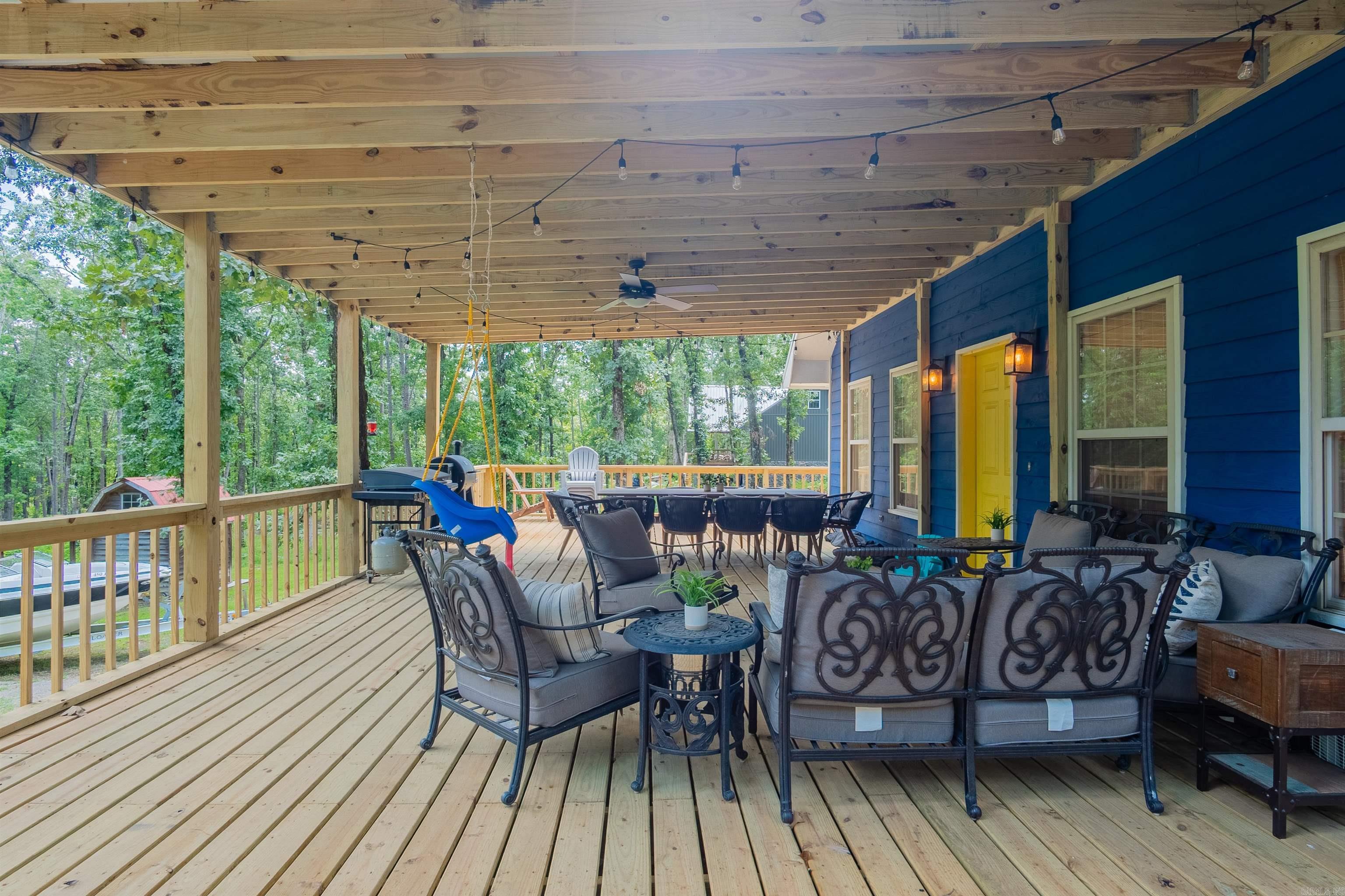 TIMBER LAKE - Residential