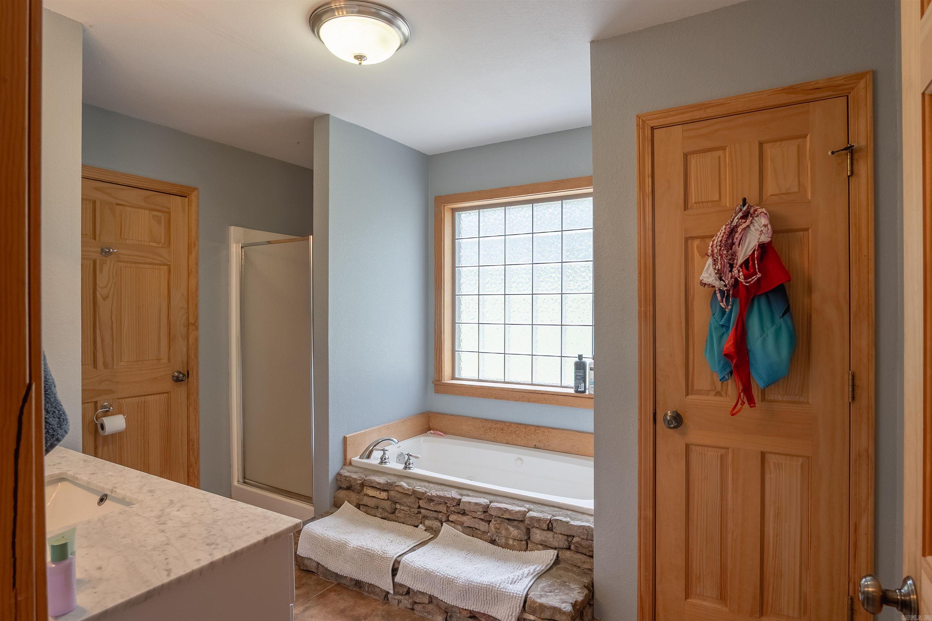 TIMBER LAKE - Residential