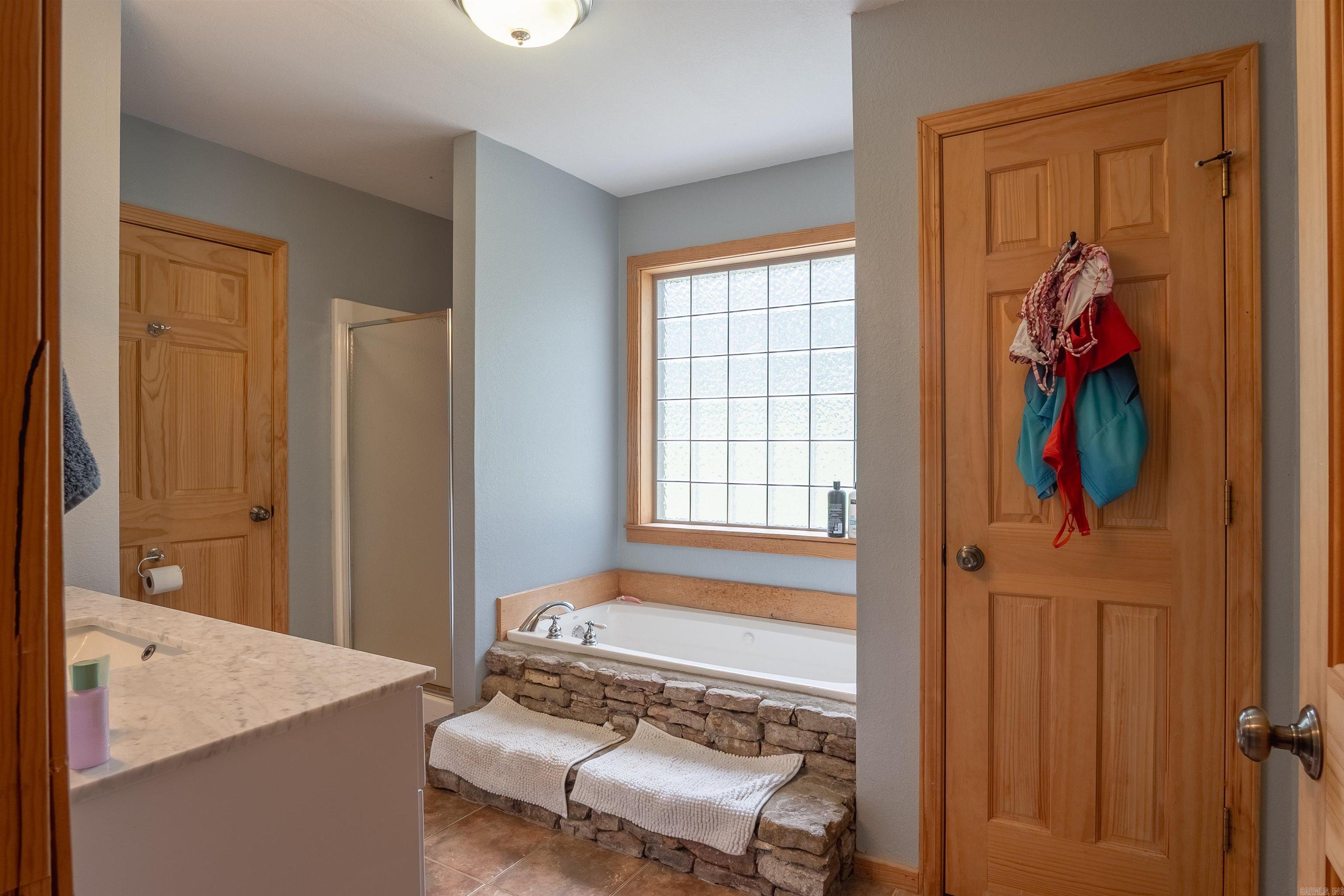 TIMBER LAKE - Residential