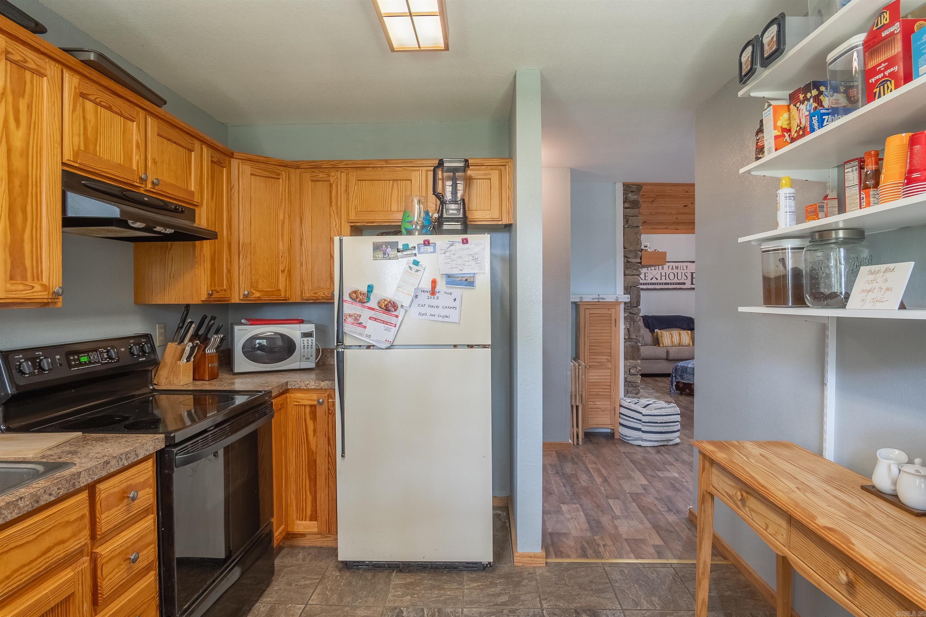 TIMBER LAKE - Residential