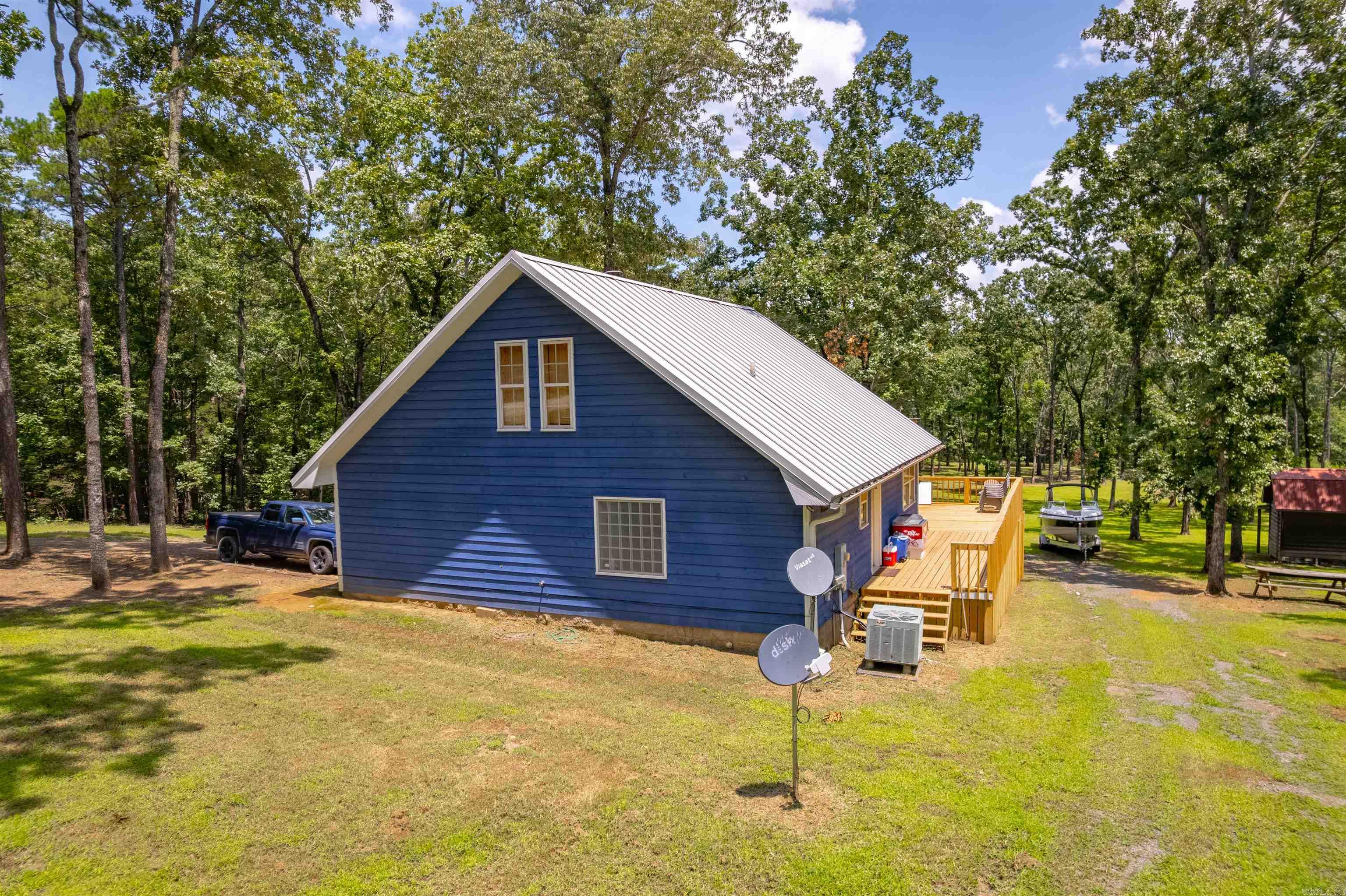 TIMBER LAKE - Residential