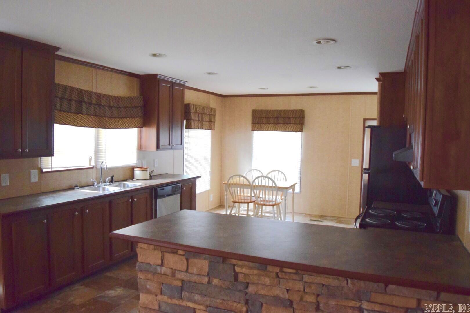 Metes & Bounds - Commercial Sale