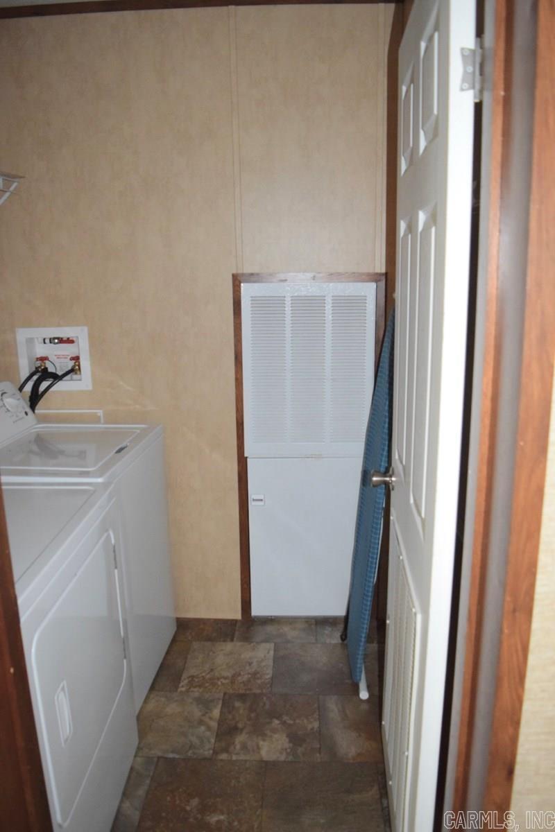 Metes & Bounds - Commercial Sale