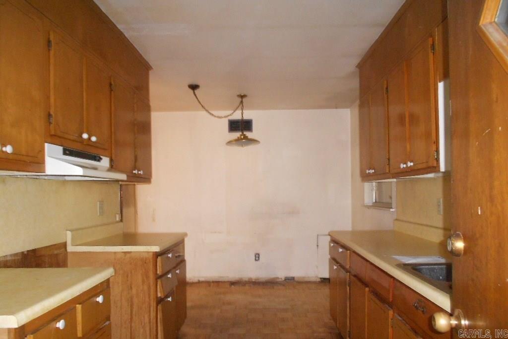 Delta Lawn - Residential