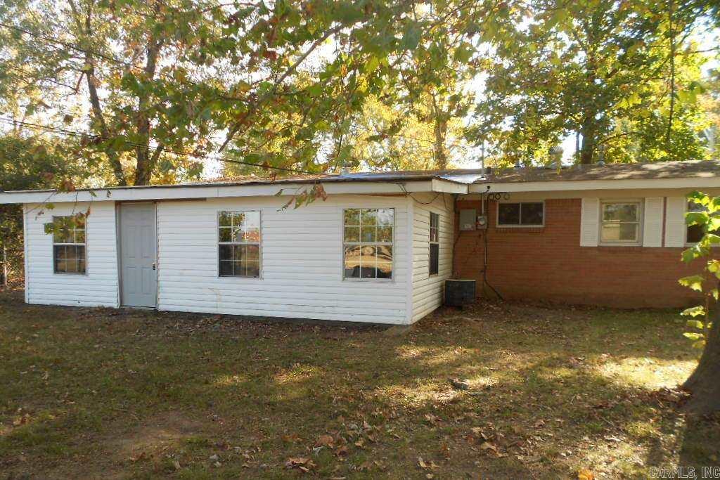 Delta Lawn - Residential