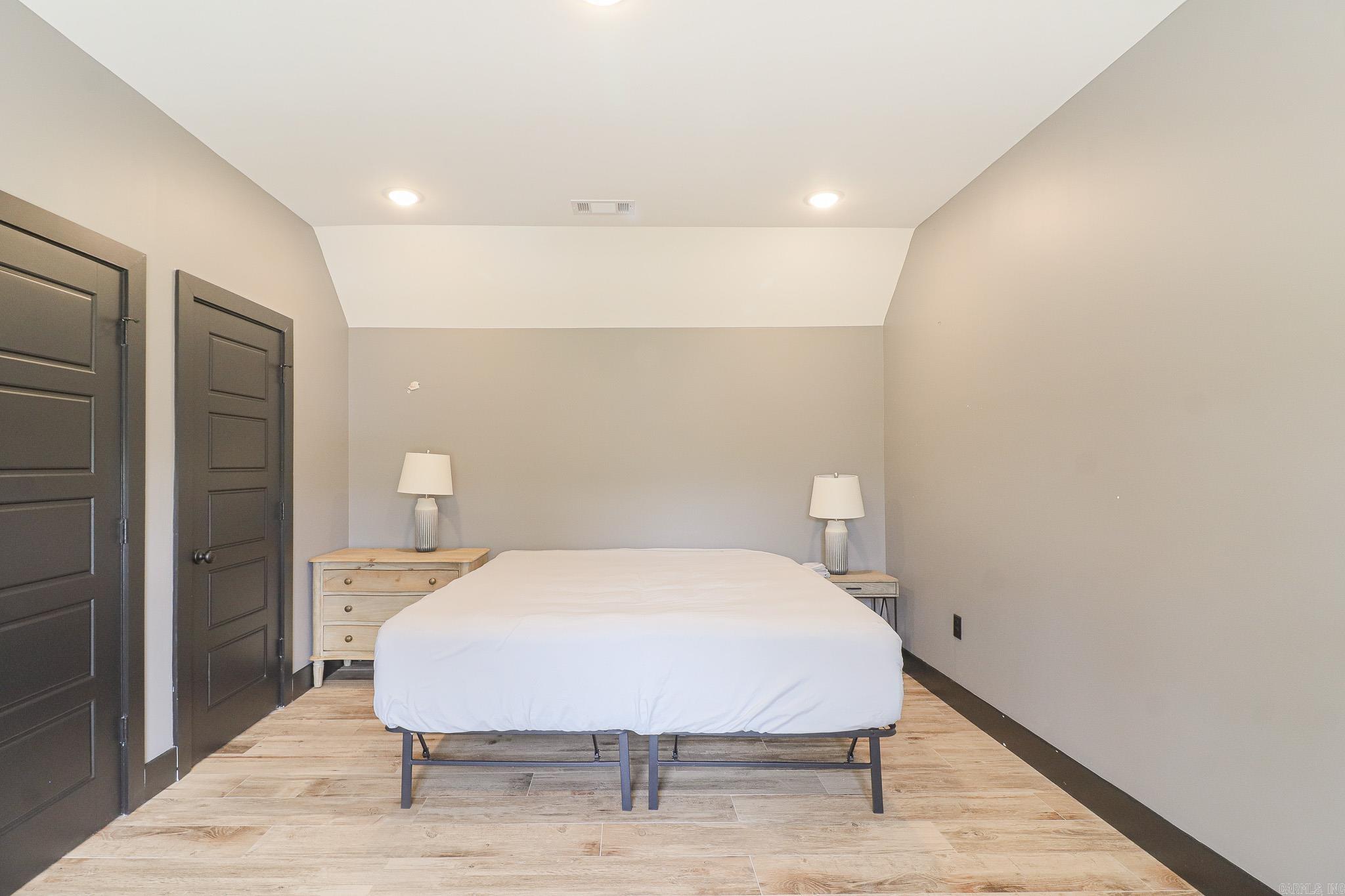 Foster - Residential