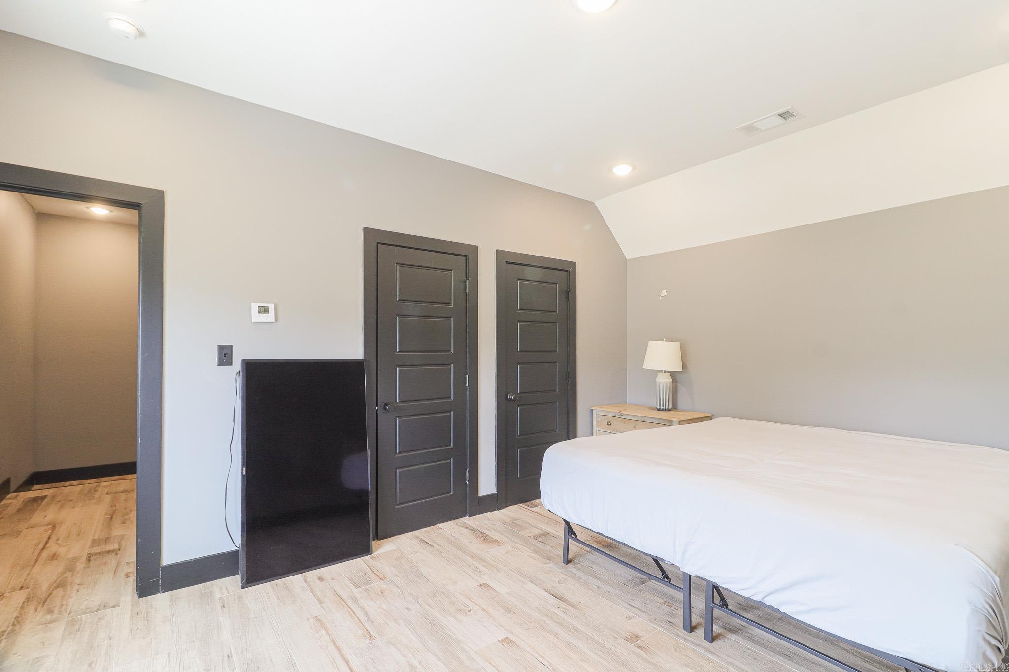 Foster - Residential