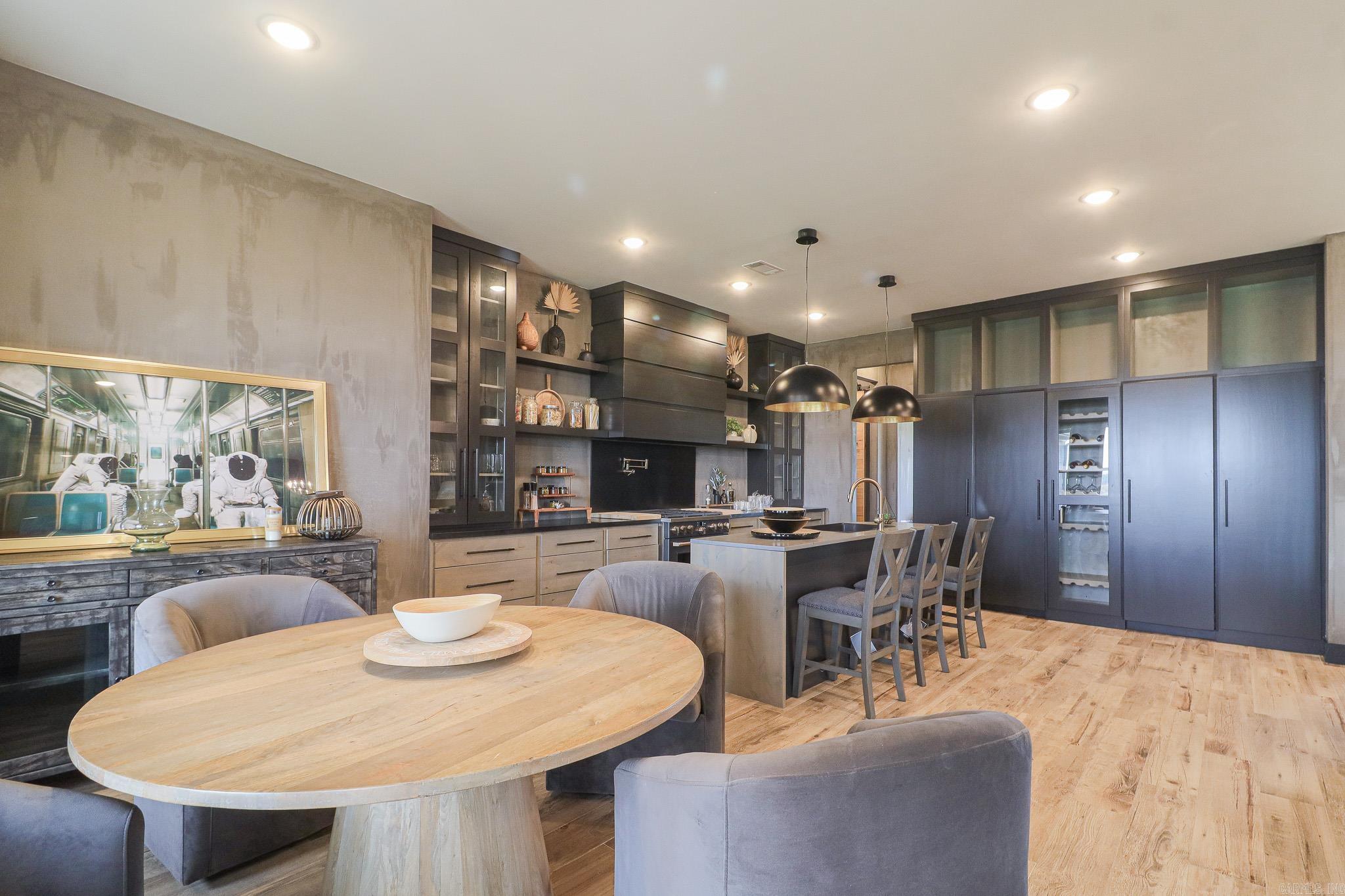 Foster - Residential