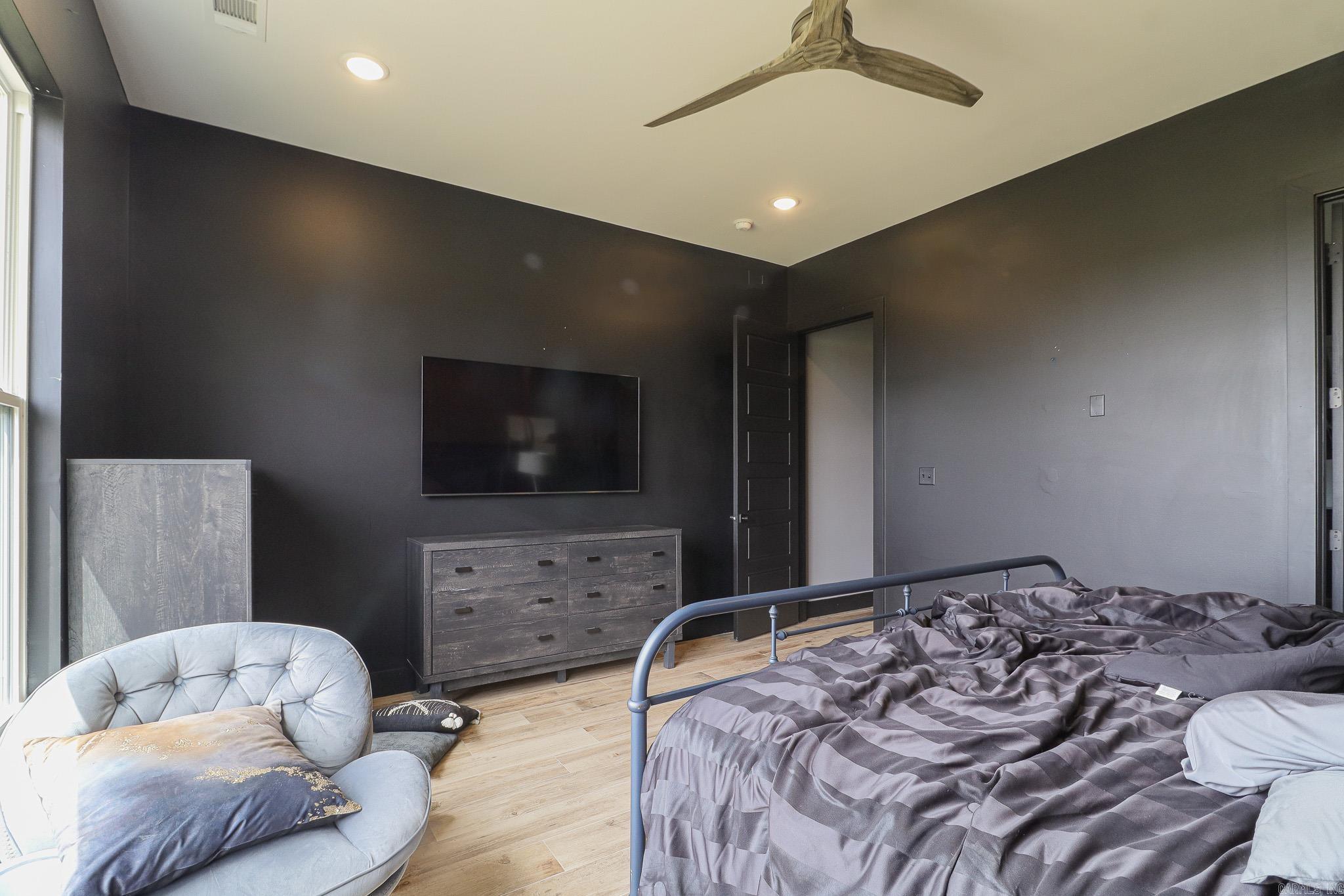 Foster - Residential