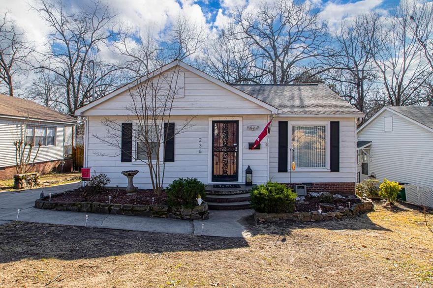 Welcome to this charming one level craftsman-style home located heart of highly desirable Park Hill neighborhood.  Inviting open floor plan with two living area one with wood burning fireplace that opens to dining area.  Inside you will find hardwood floors and spacious layout that offers flexibility.   2 car carport and fully fenced backyard.  Don't miss your chance to make this charming home your own and experience the best of Park Hill living!