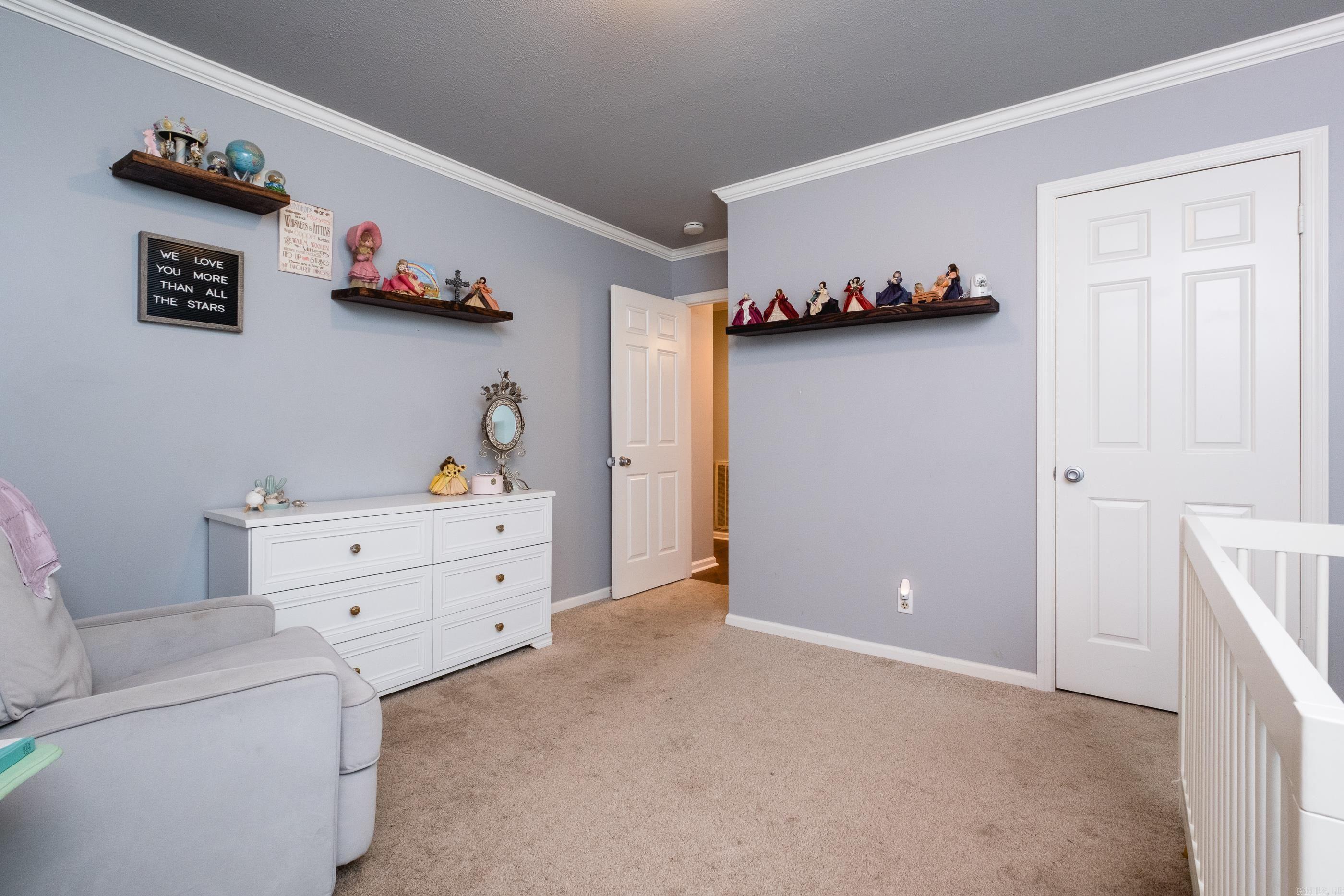 PARKWAY PLACE - Residential