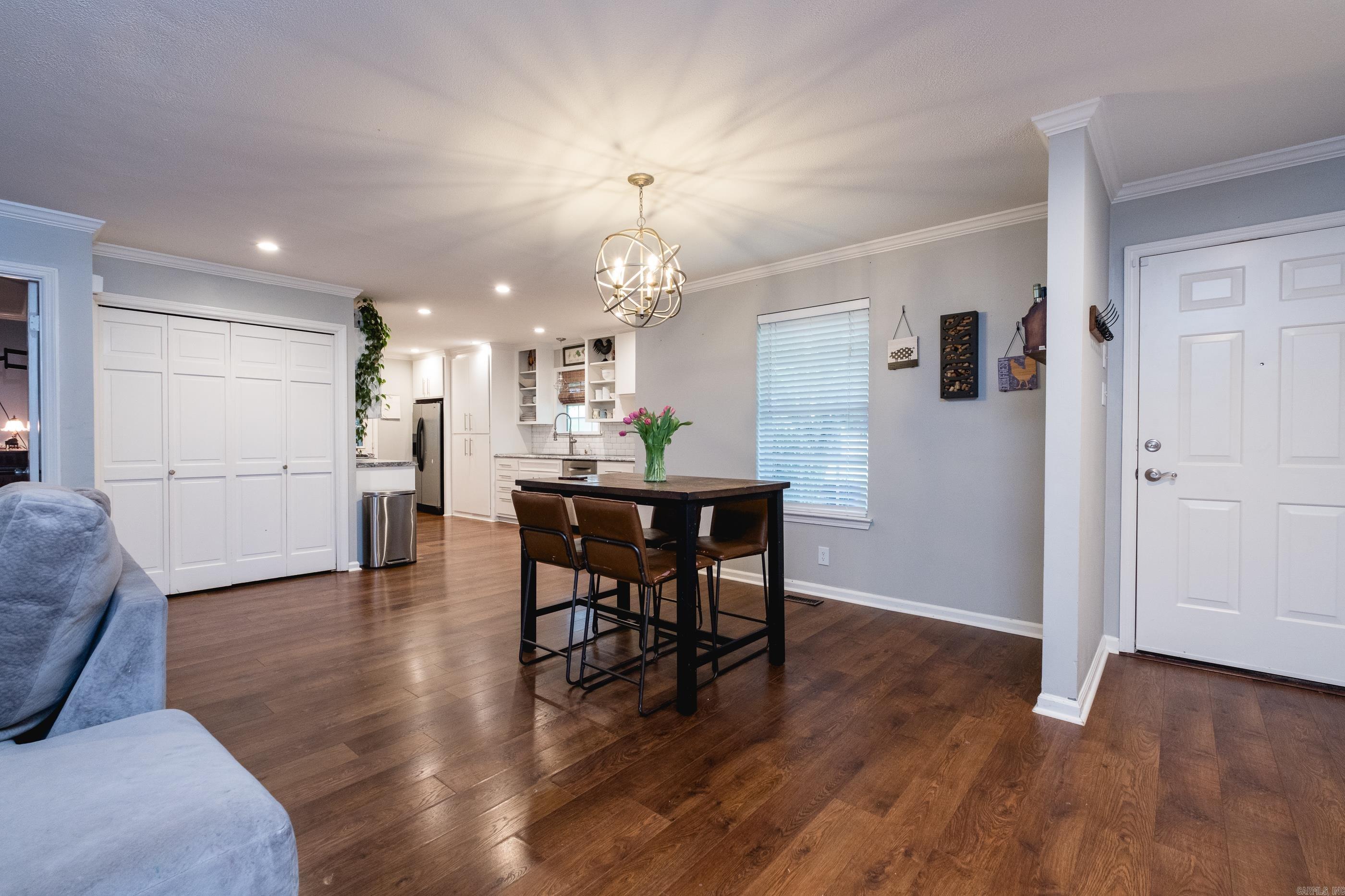 PARKWAY PLACE - Residential