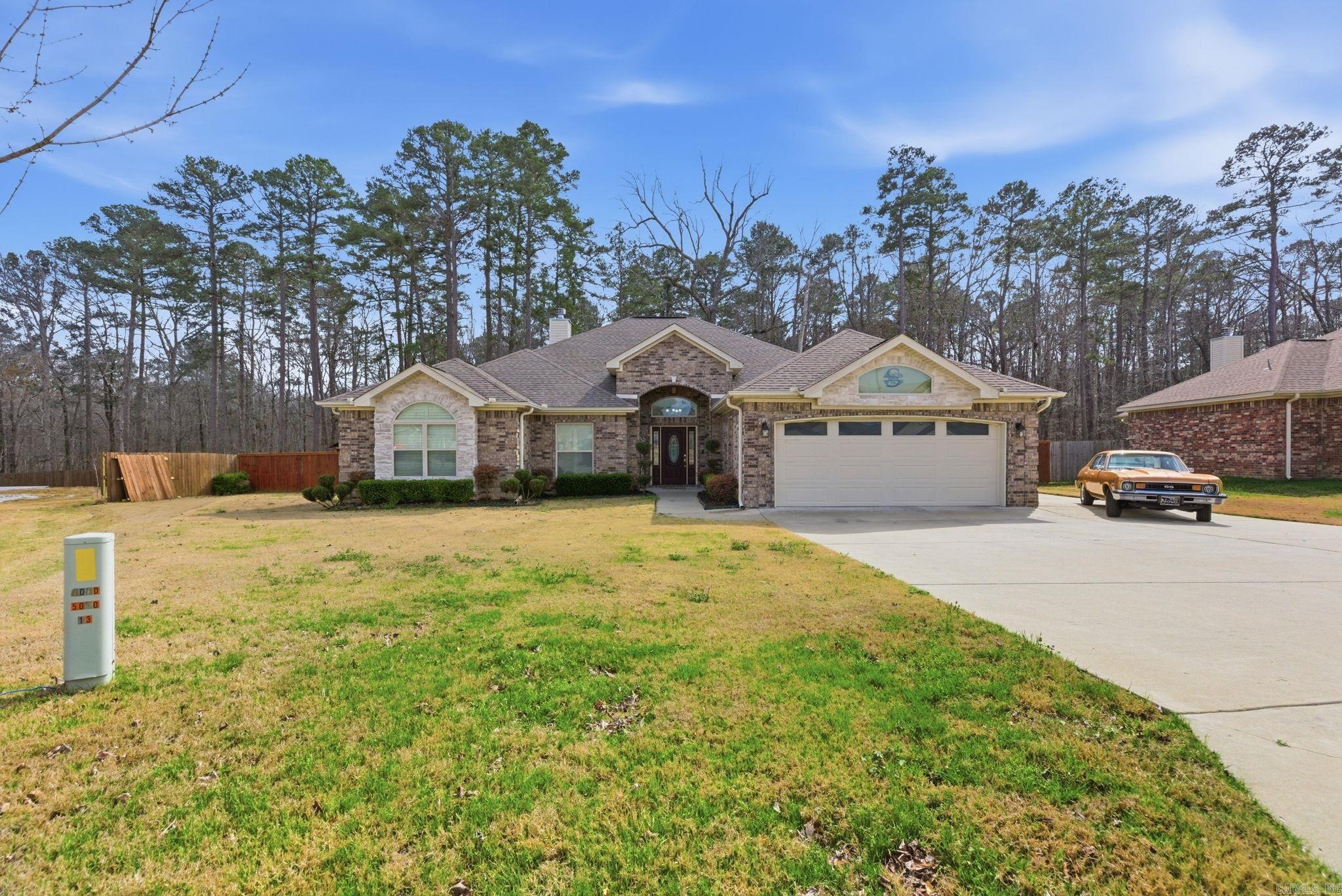 SUNSET VALLEY - Residential