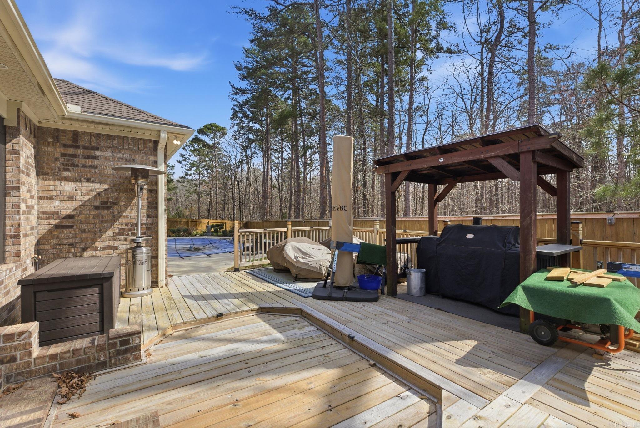 SUNSET VALLEY - Residential