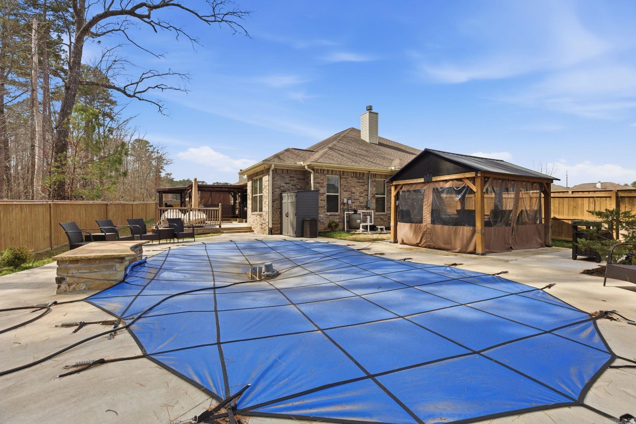 SUNSET VALLEY - Residential