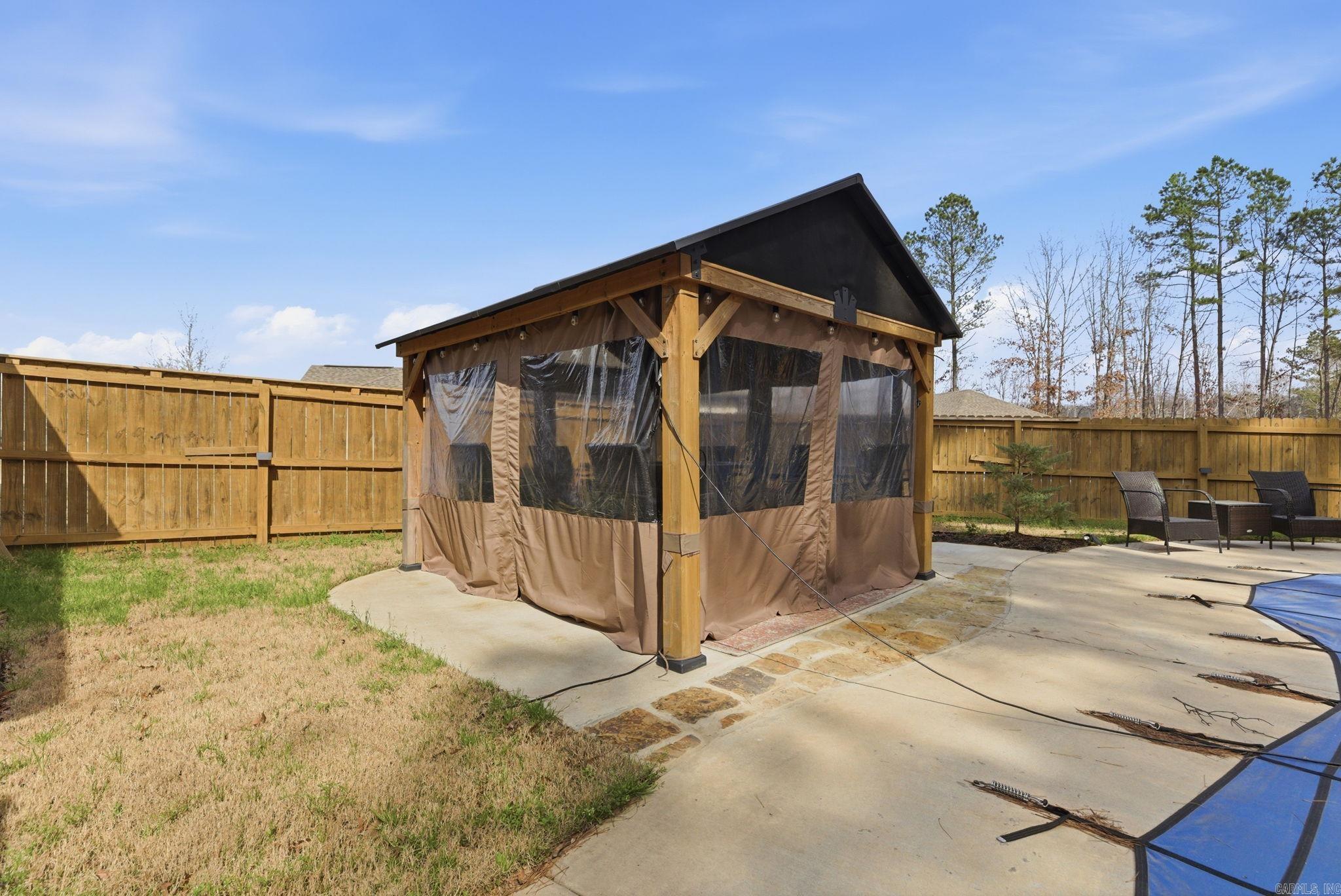 SUNSET VALLEY - Residential